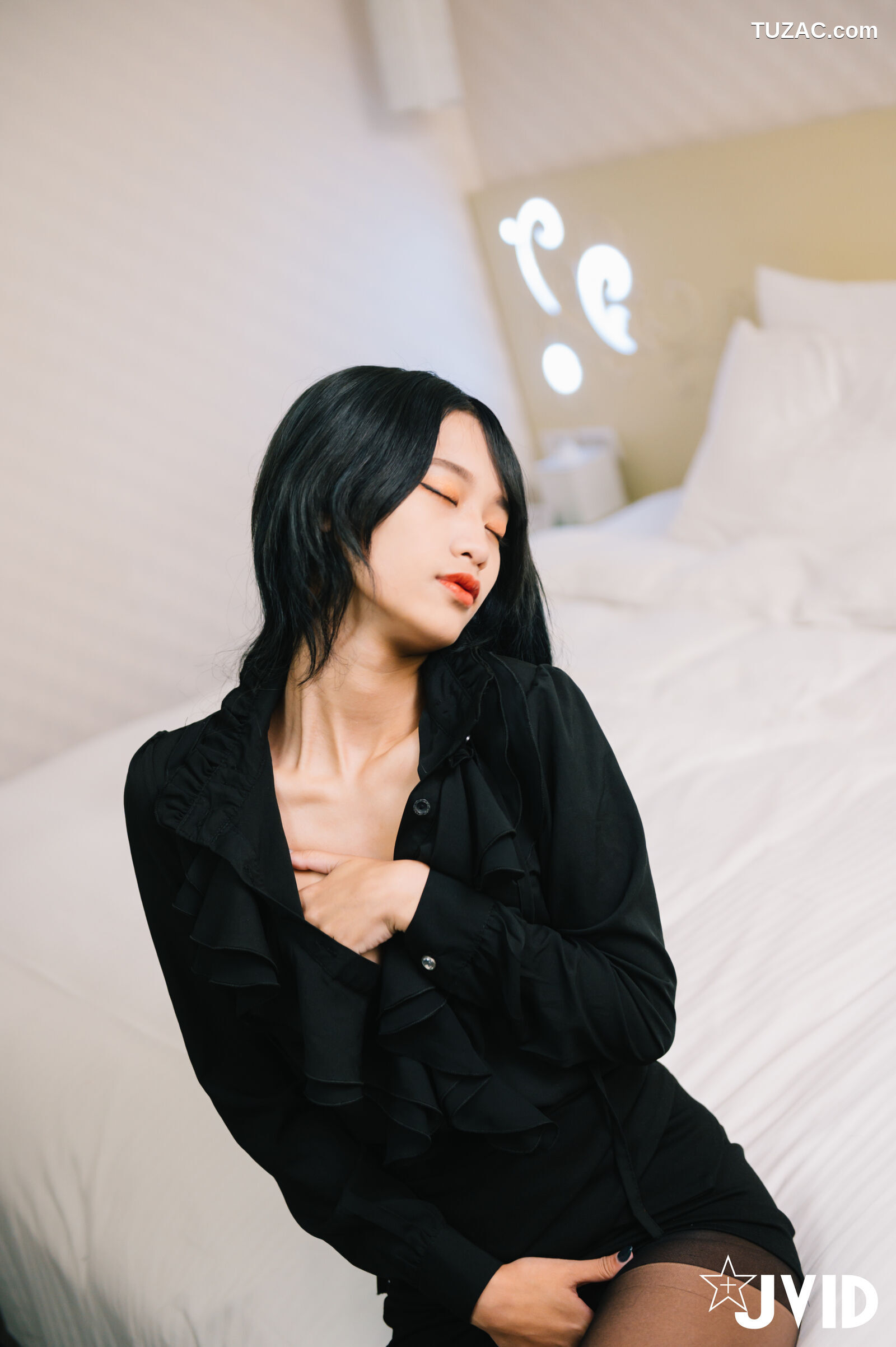JVID-韩芳语-下班后的情色指导