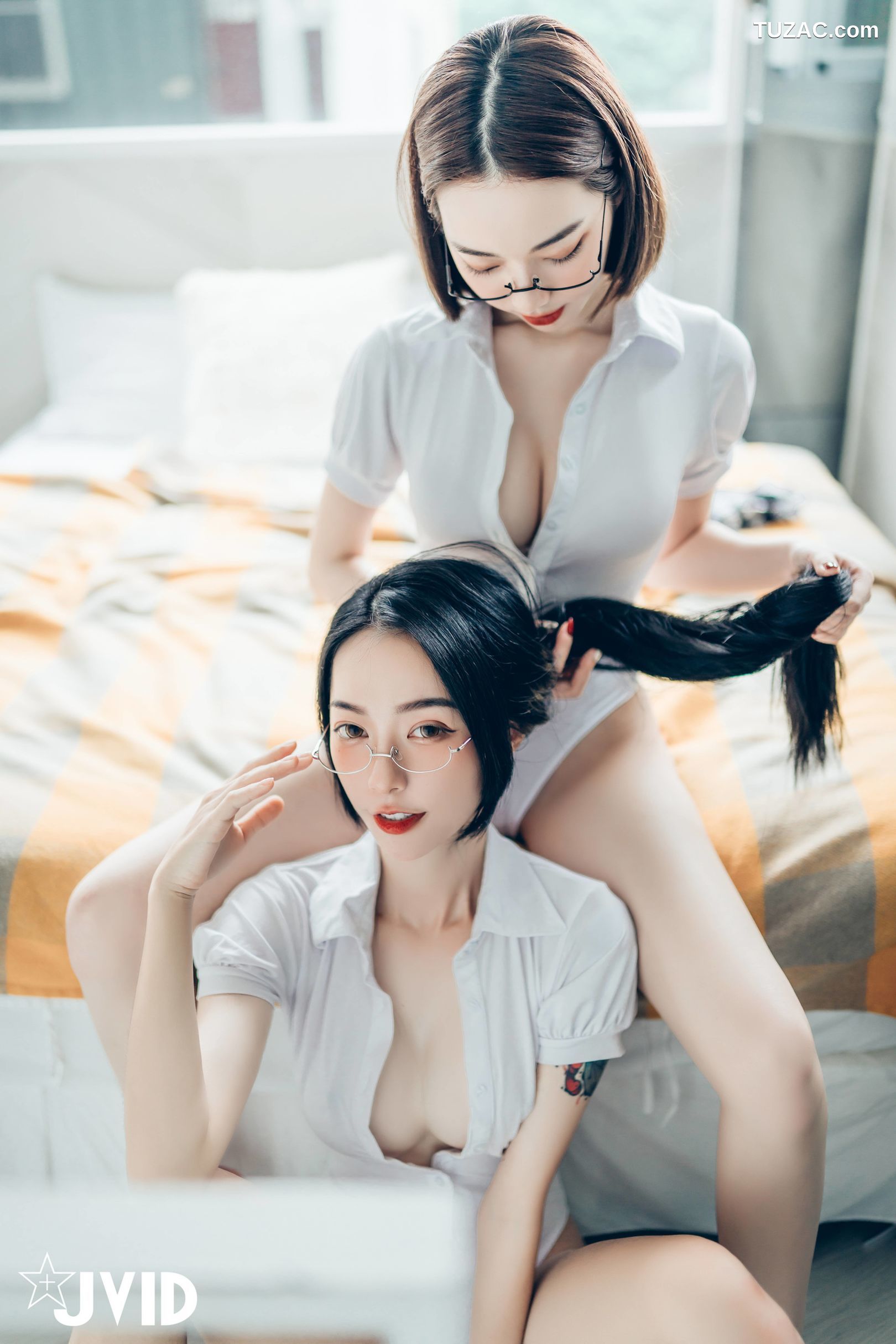 JVID-飄飄-啾啾-女神姐妹情人节-Celebrate-Valentines-Day-With-Goddess-Sisters-2022.02.14