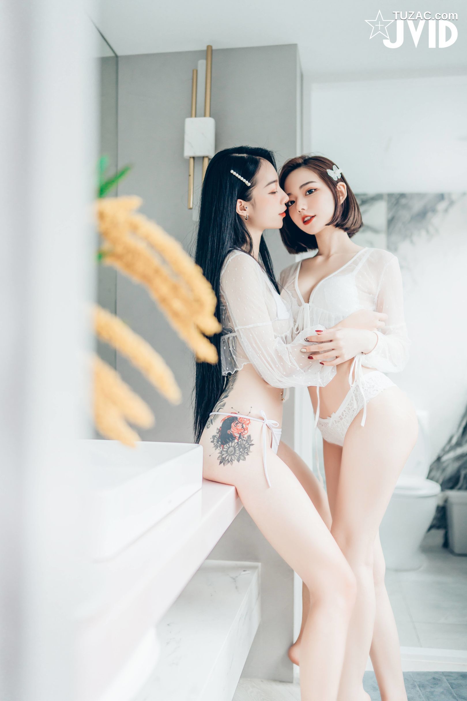 JVID-飄飄-啾啾-女神姐妹情人节-Celebrate-Valentines-Day-With-Goddess-Sisters-2022.02.14