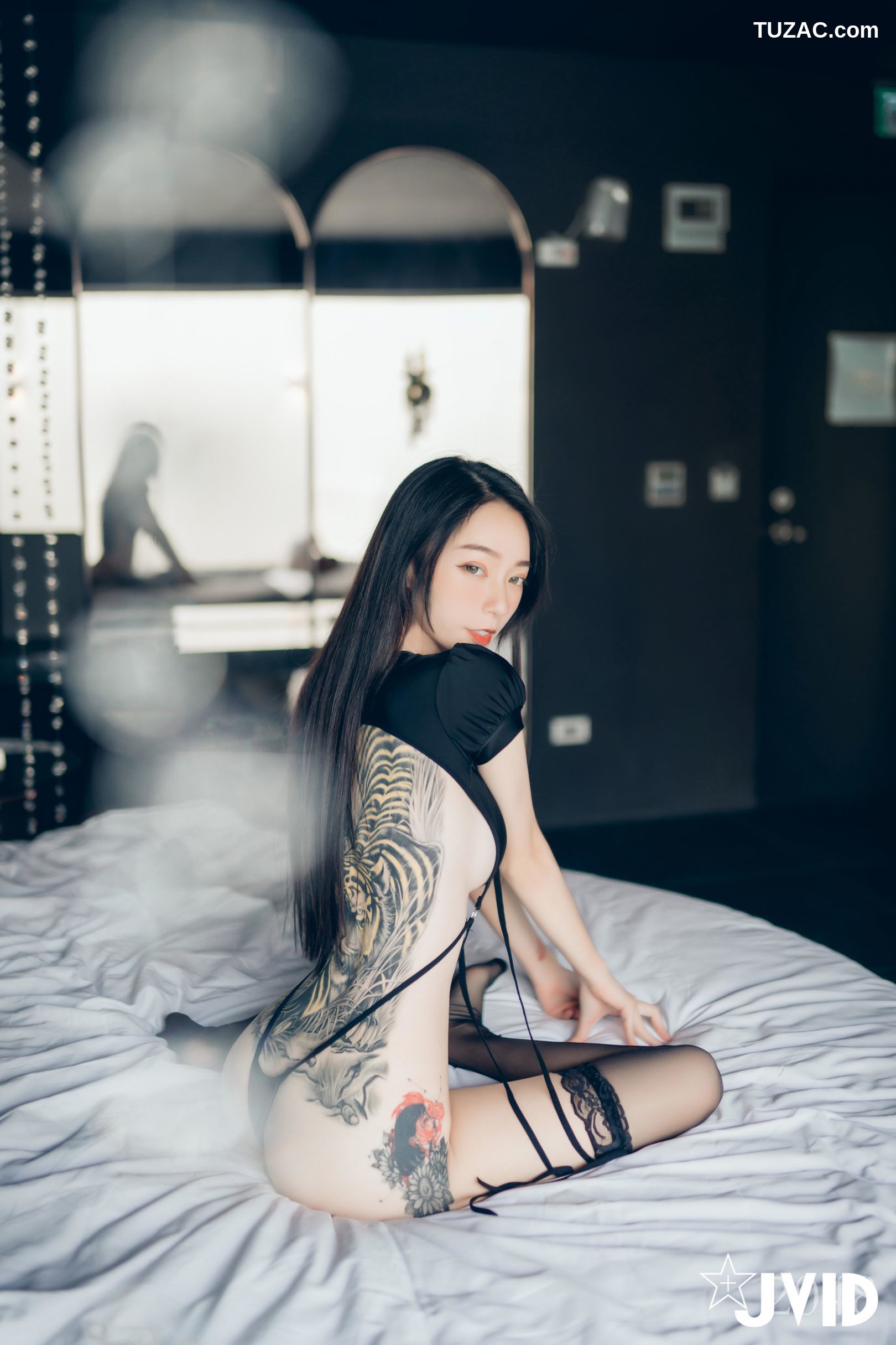 JVID-飄飄-最高の女神-黑超猛激白透睡衣-No.542