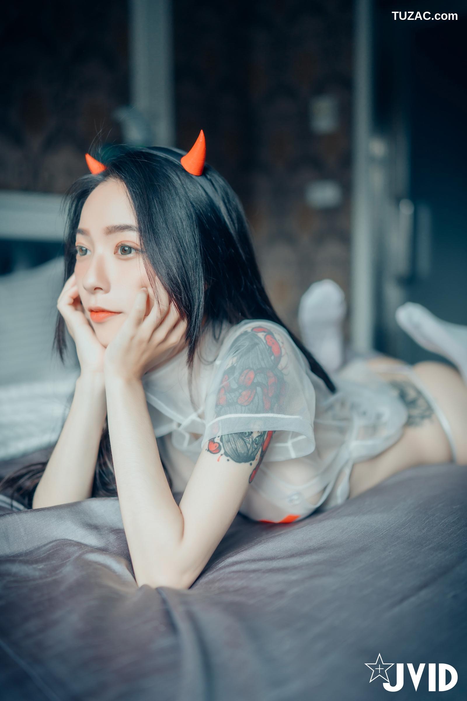 JVID-飘飘-御姐-看护黑皮衣