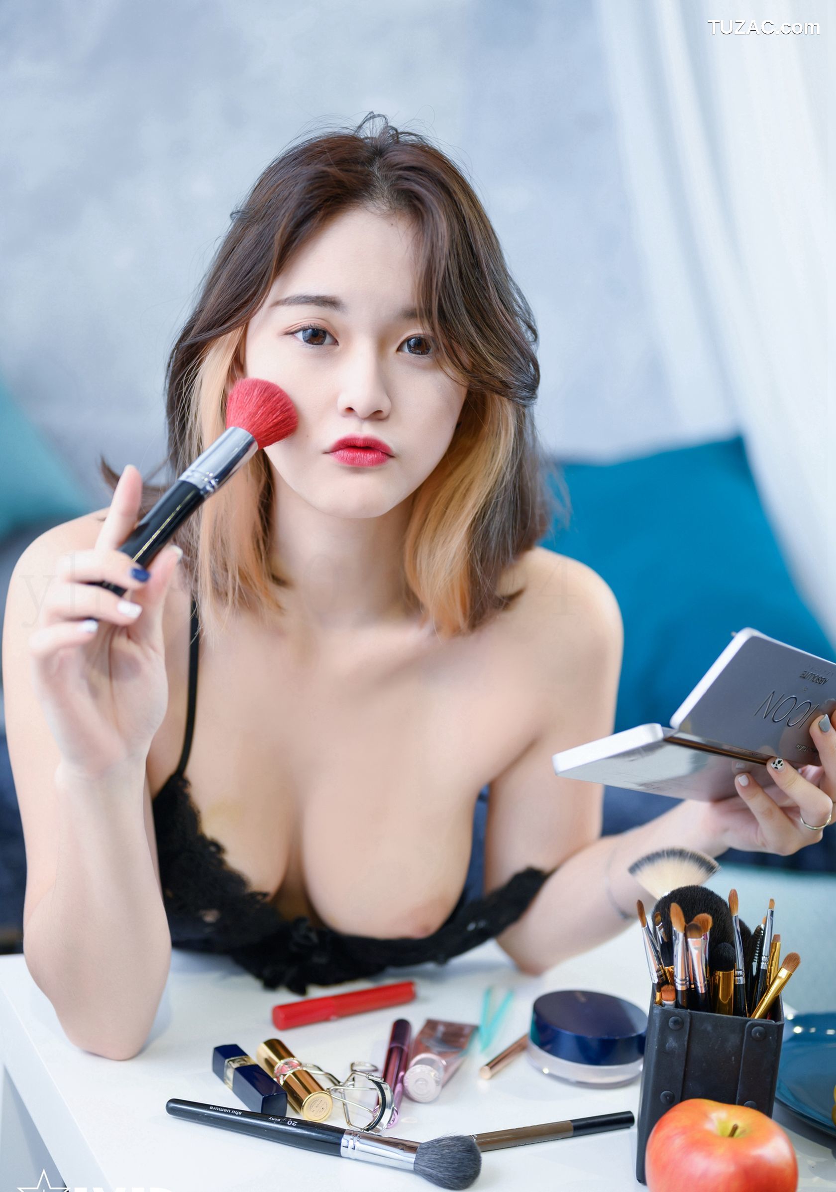 JVID-黎妍-彩妝師的假期-2021.06.13