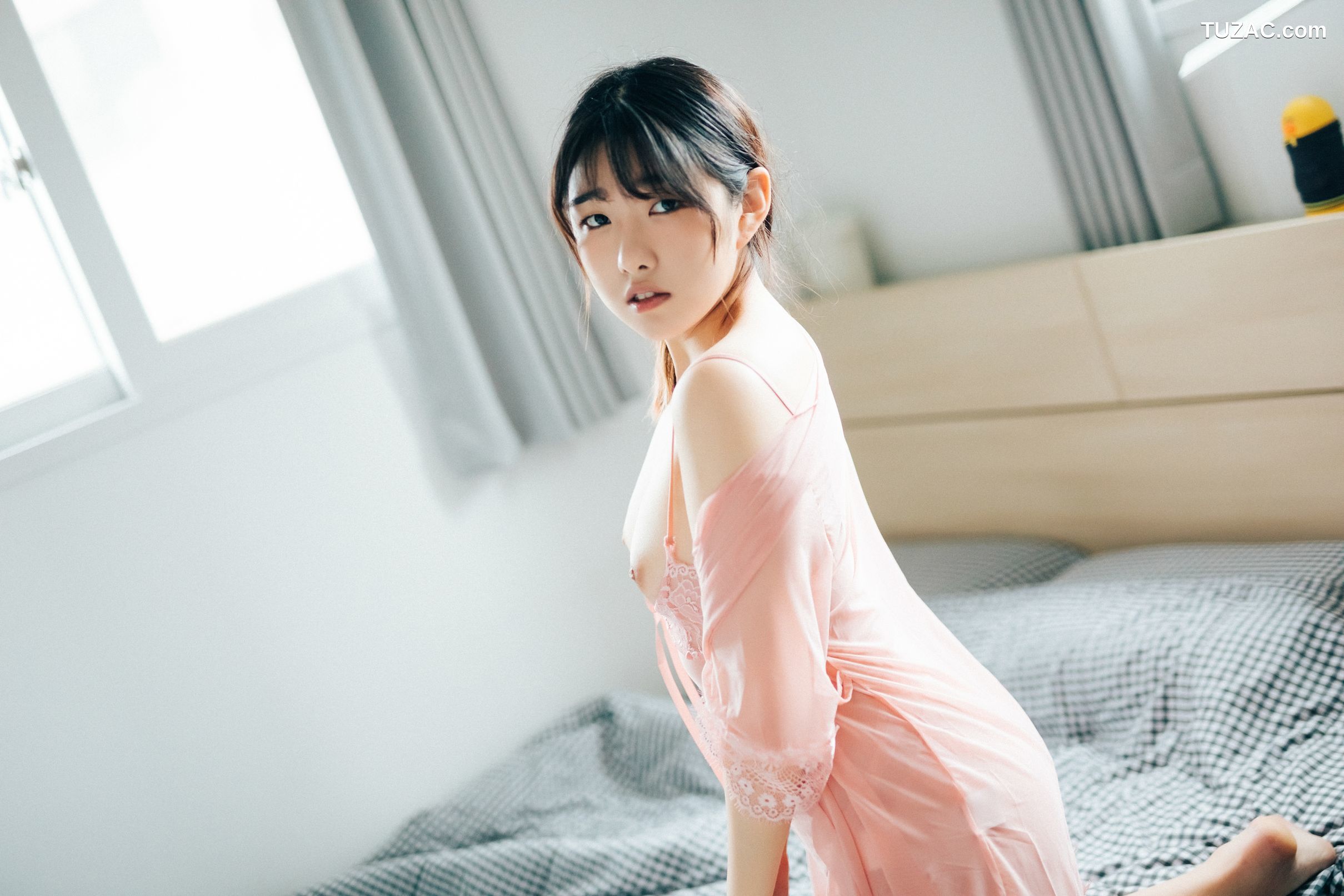 SonSon-손손-在家里的约会-无圣光-Date-at-home-Loozy