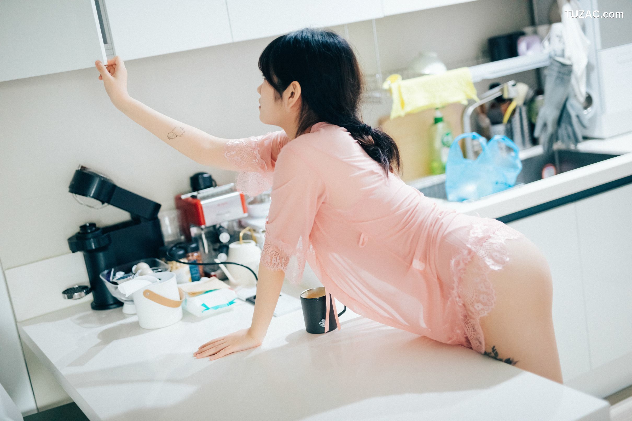 SonSon-손손-在家里的约会-无圣光-Date-at-home-Loozy