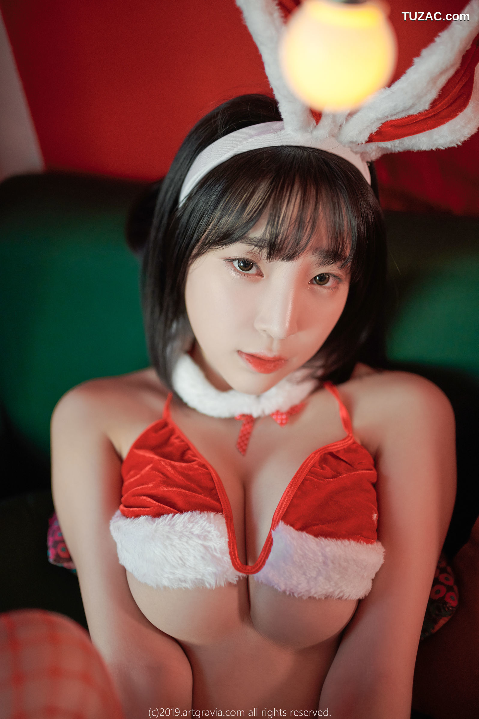 姜仁卿-ARTGRAVIA-126-圣诞女郎-Inkyung