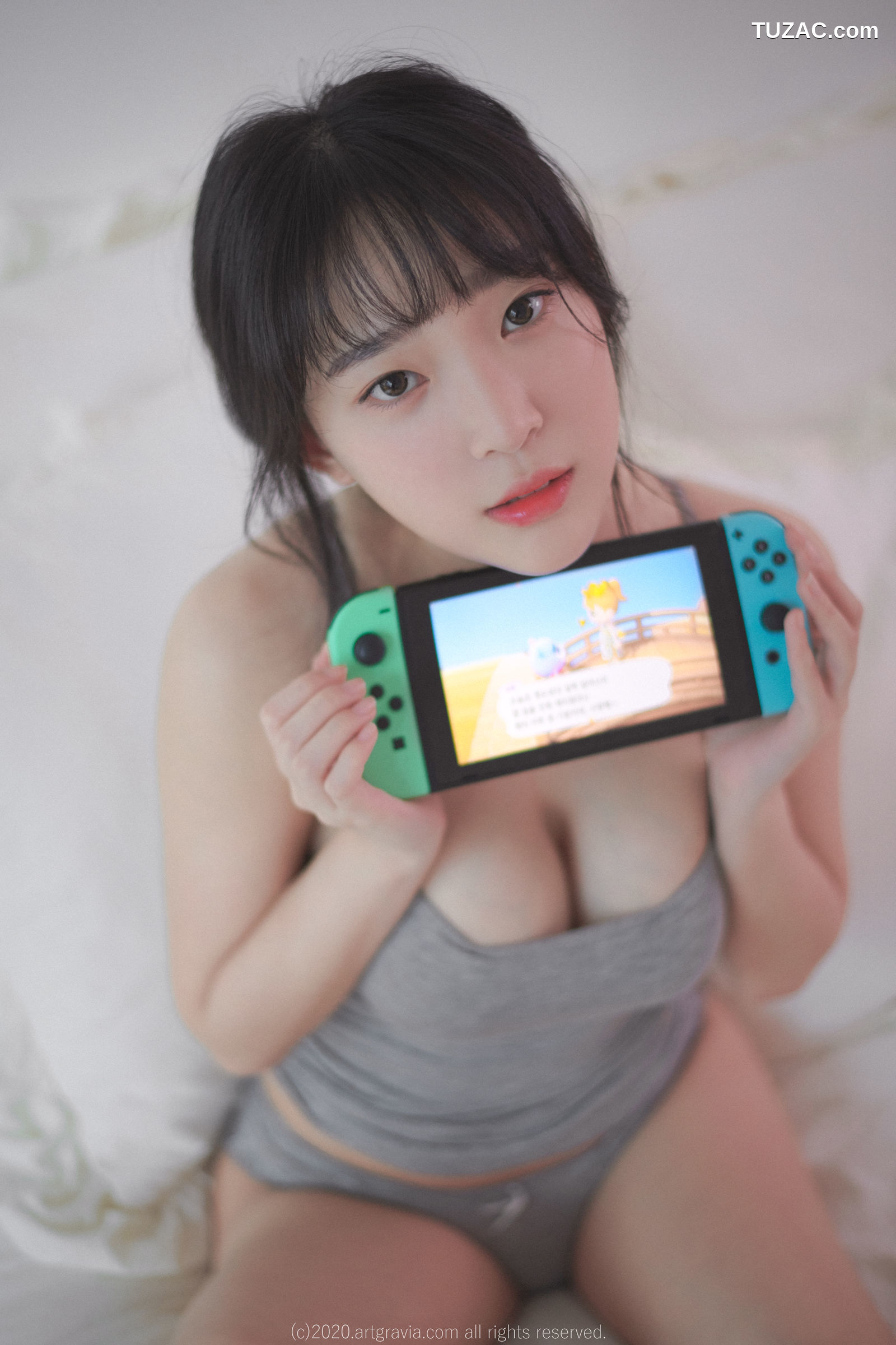 姜仁卿-ARTGRAVIA-161-巨乳吊带背心少女-Inkyung