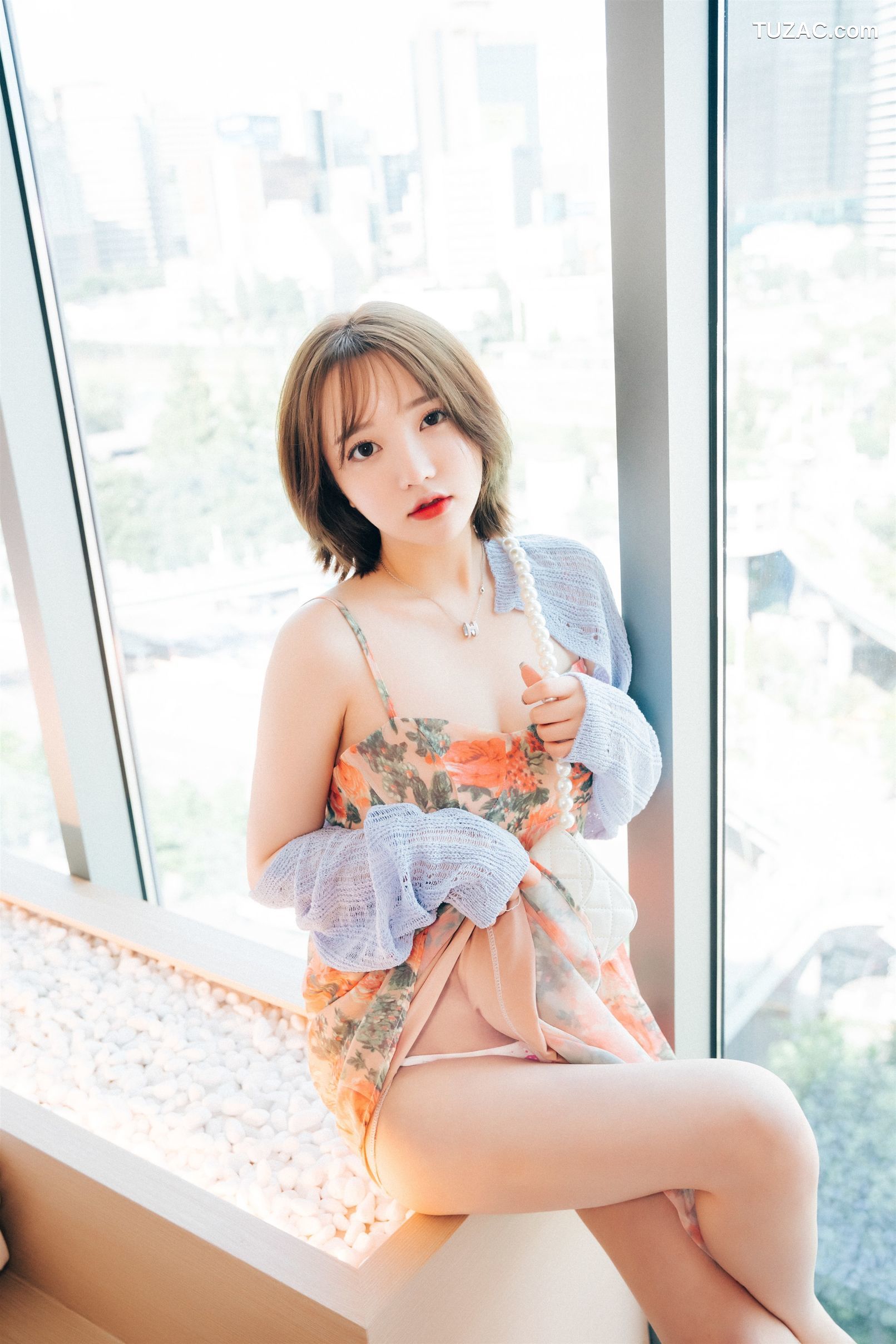 孙乐乐-Son-Ye-Eun-爱在宾馆-Lover-in-Hotel-[Loozy]