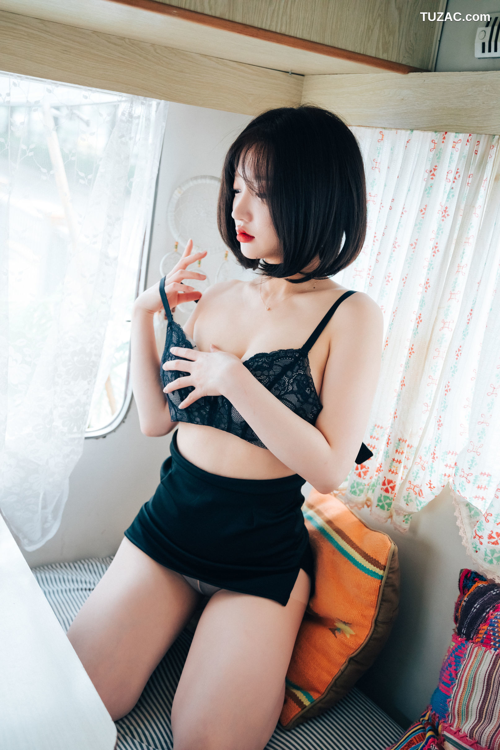 孙乐乐-Son-Ye-Eun-白领美女的假期-Officegirl-s-Vacation-卷2