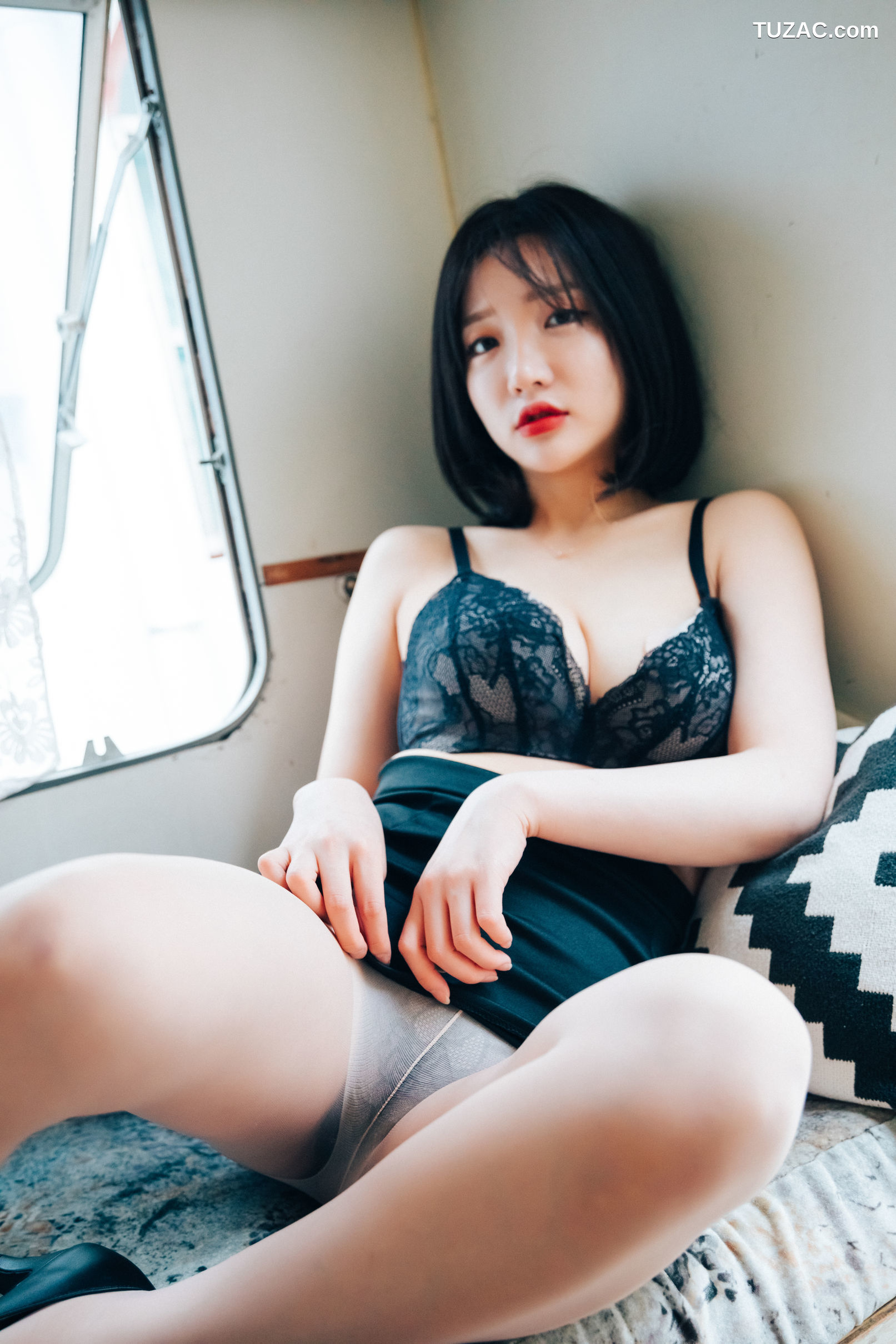 孙乐乐-Son-Ye-Eun-白领美女的假期-Officegirl-s-Vacation-卷2