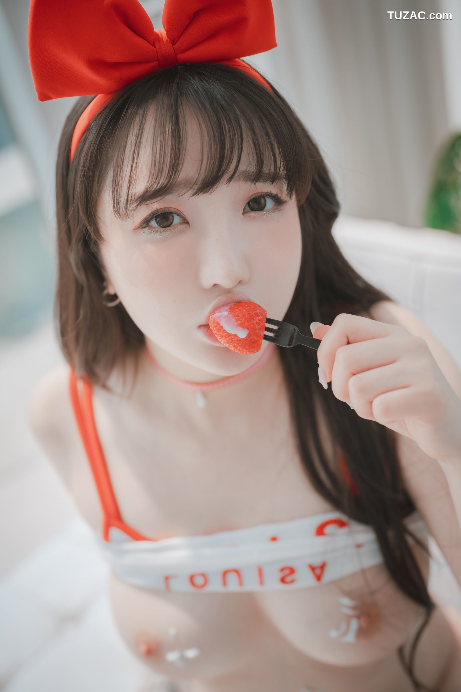 孙乐乐-Son-Ye-Eun-草莓女郎-Strawbeery-Girl-无圣光