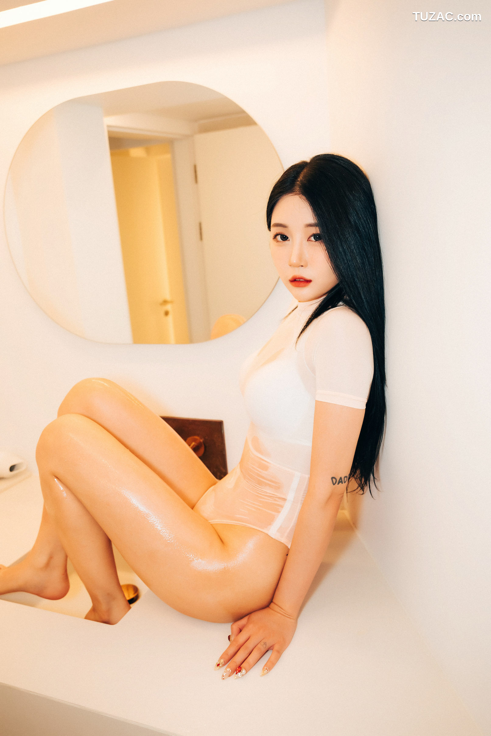 尹宝美-Bomi-内衣美女-Thin-Piece-Between-Loozy