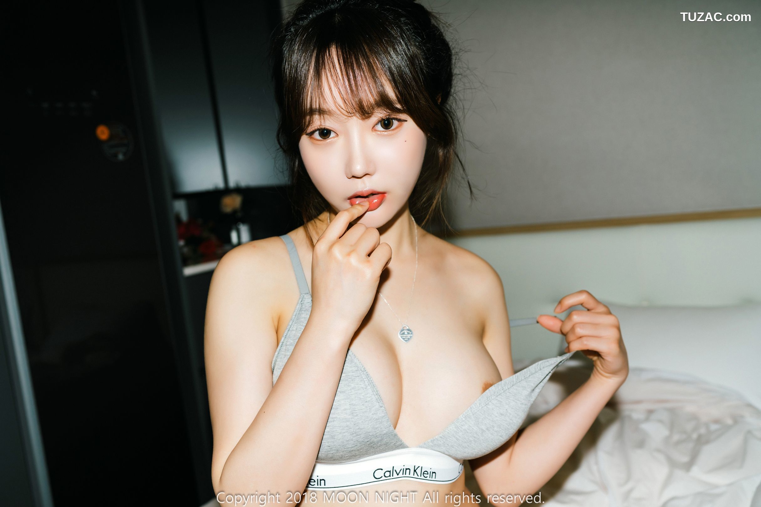 韩国美女-Jucy-Yunjin-我有时候喜欢刺激-无圣光-卷1-I-Like-Being-Stimulating-Sometimes-part-01-Moon-Night-Snap