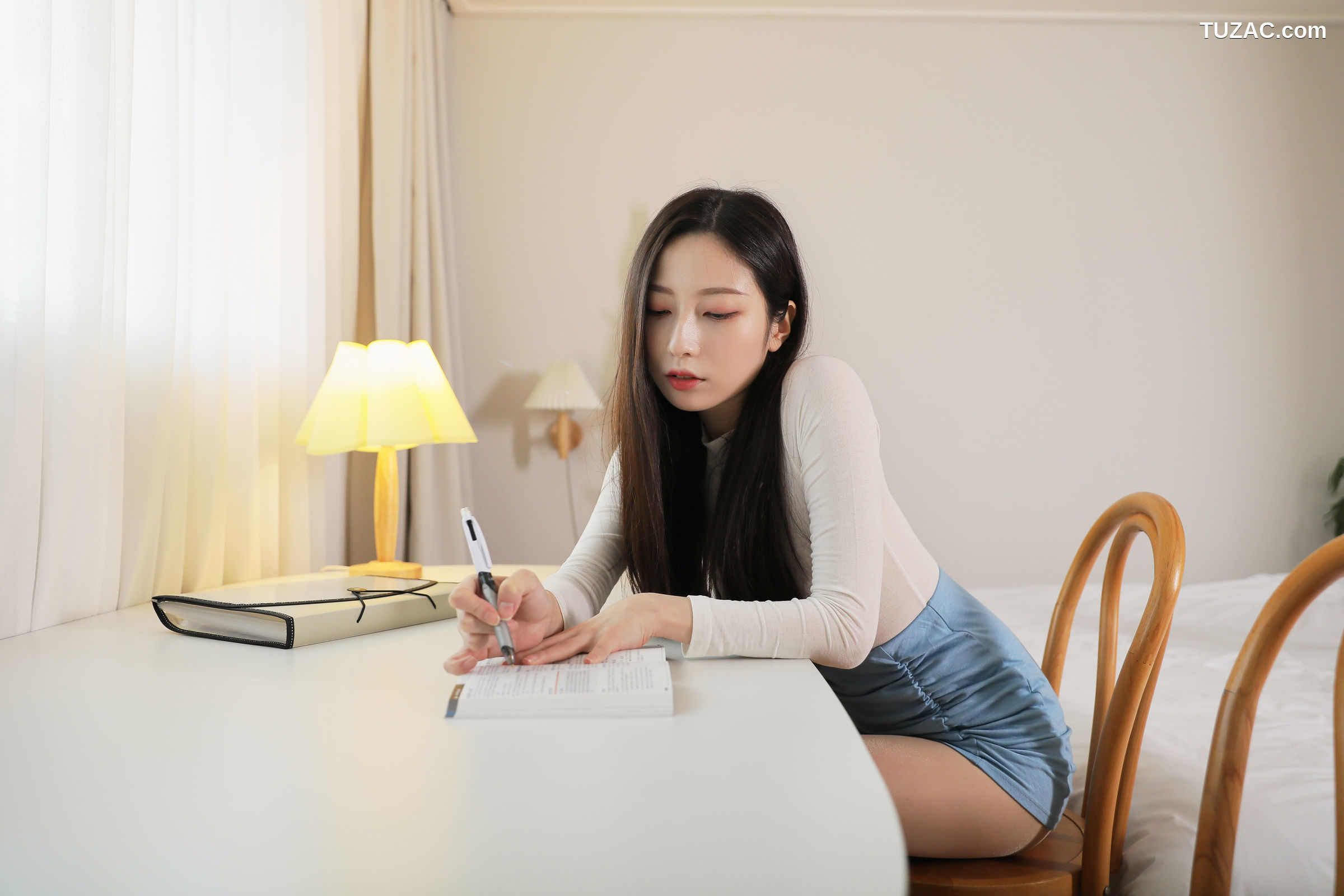 韩国美女-Risa-第一堂课-First-Class-BUNNY