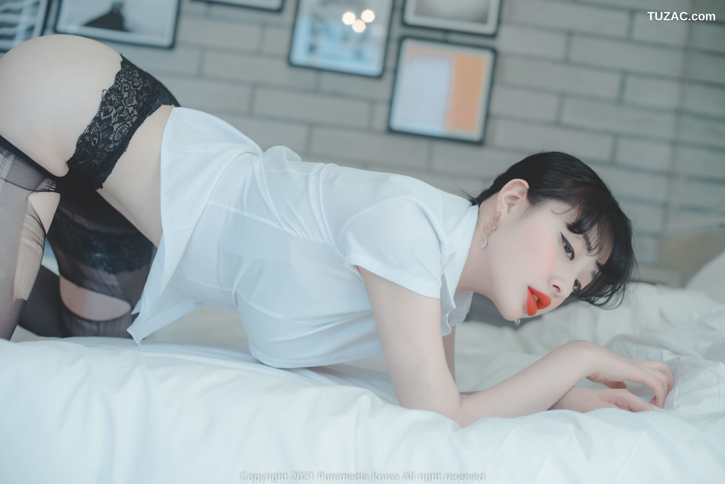 韩国美女-Seolhwa-白衬衫黑皮短裙-Pure-Media-Vol.081