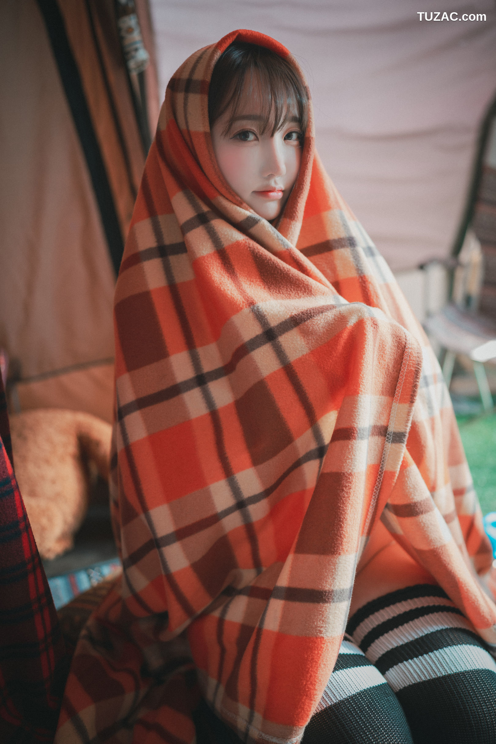 韩国美女-孙乐乐-Son-YeEun-浪漫冬季露营-Romantic-Winter-Glamping