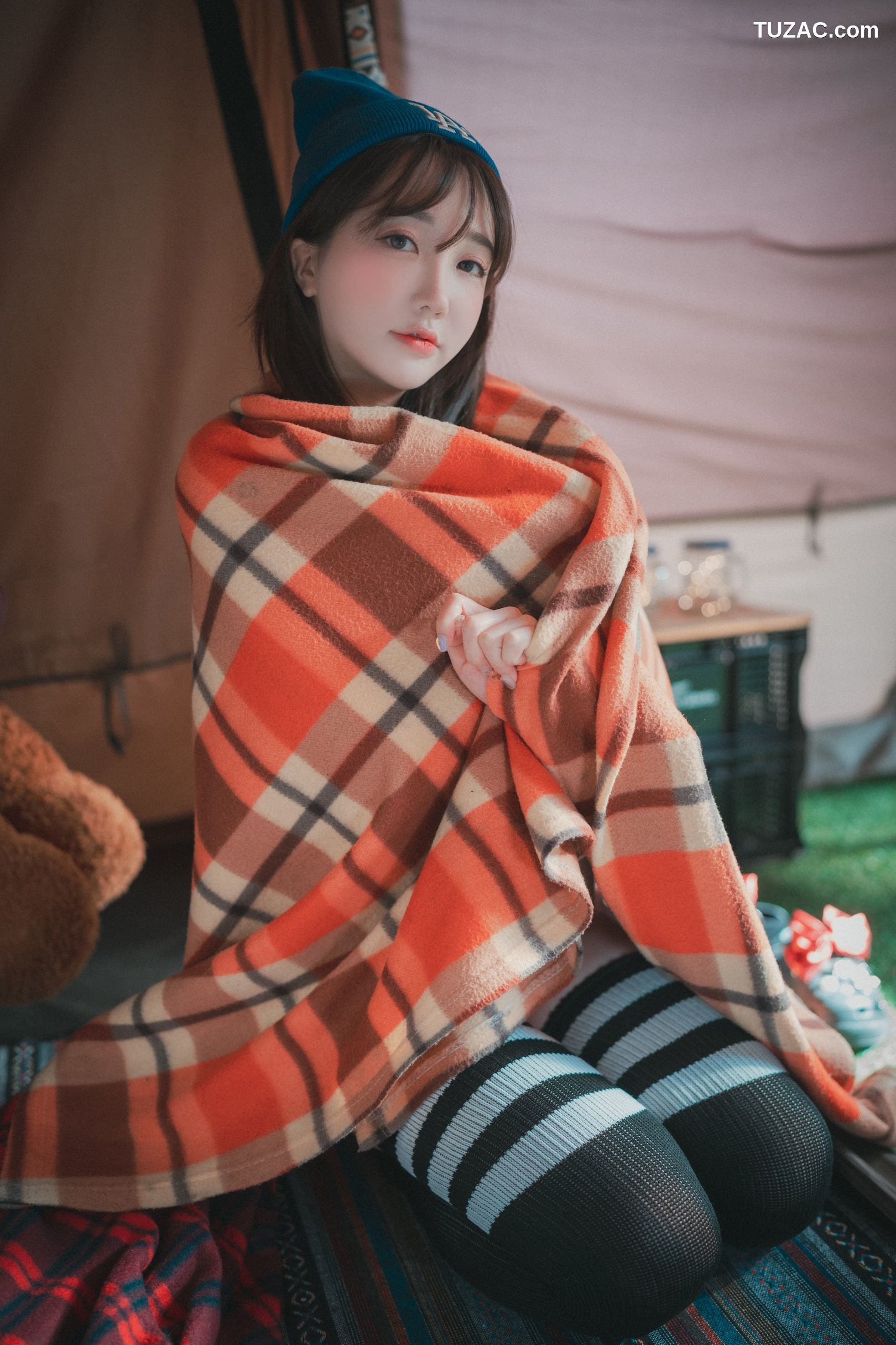 韩国美女-孙乐乐-Son-YeEun-浪漫冬季露营-Romantic-Winter-Glamping