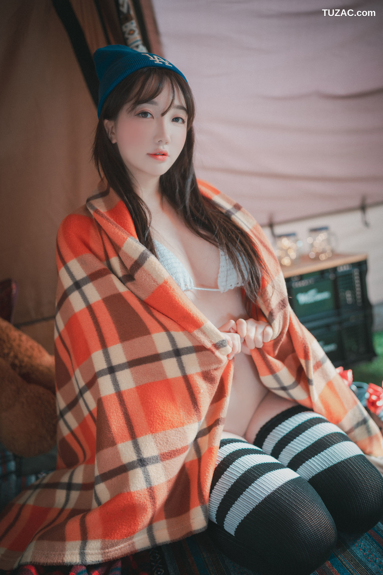 韩国美女-孙乐乐-Son-YeEun-浪漫冬季露营-Romantic-Winter-Glamping