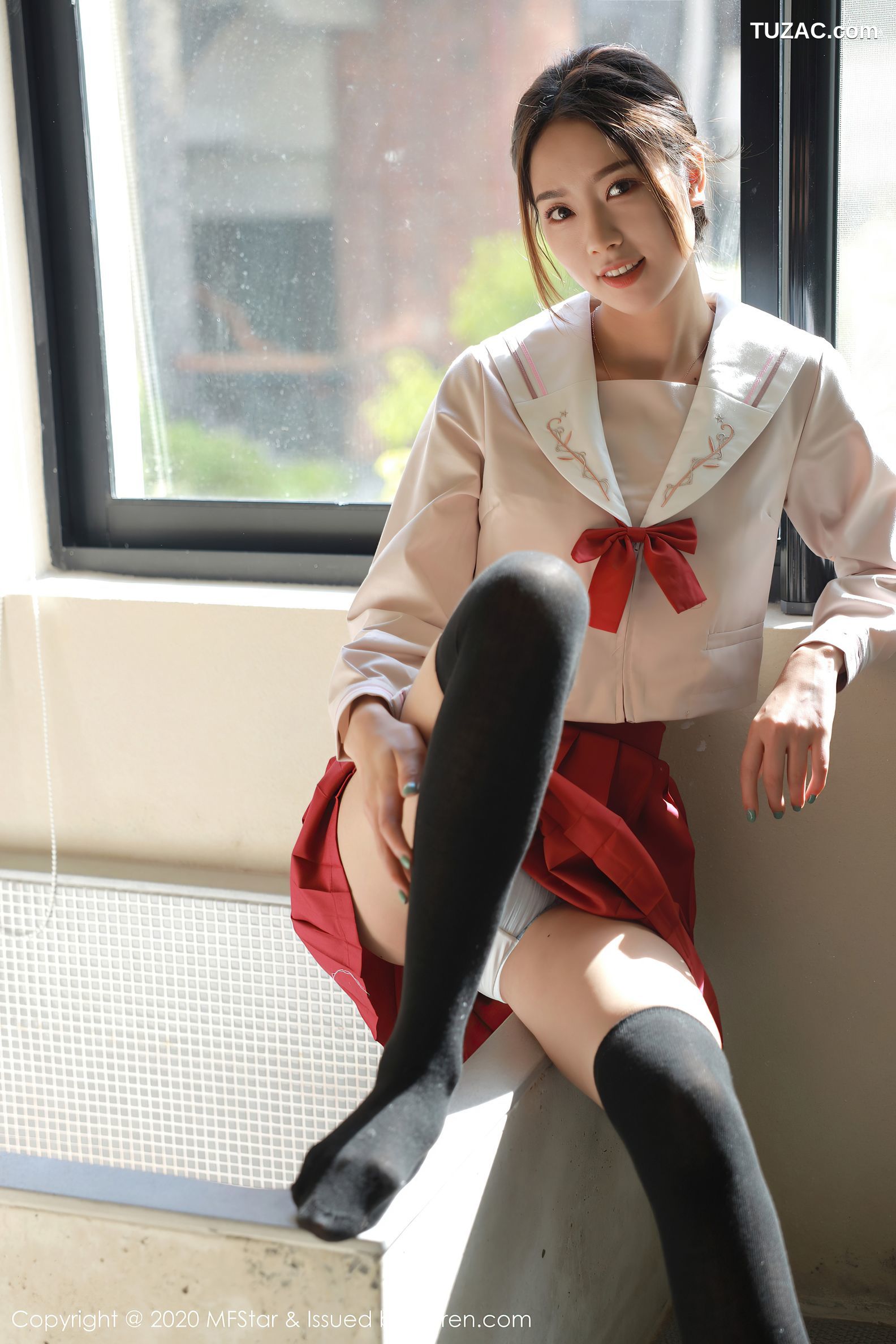 MFStar模范学院-340-方子萱套图