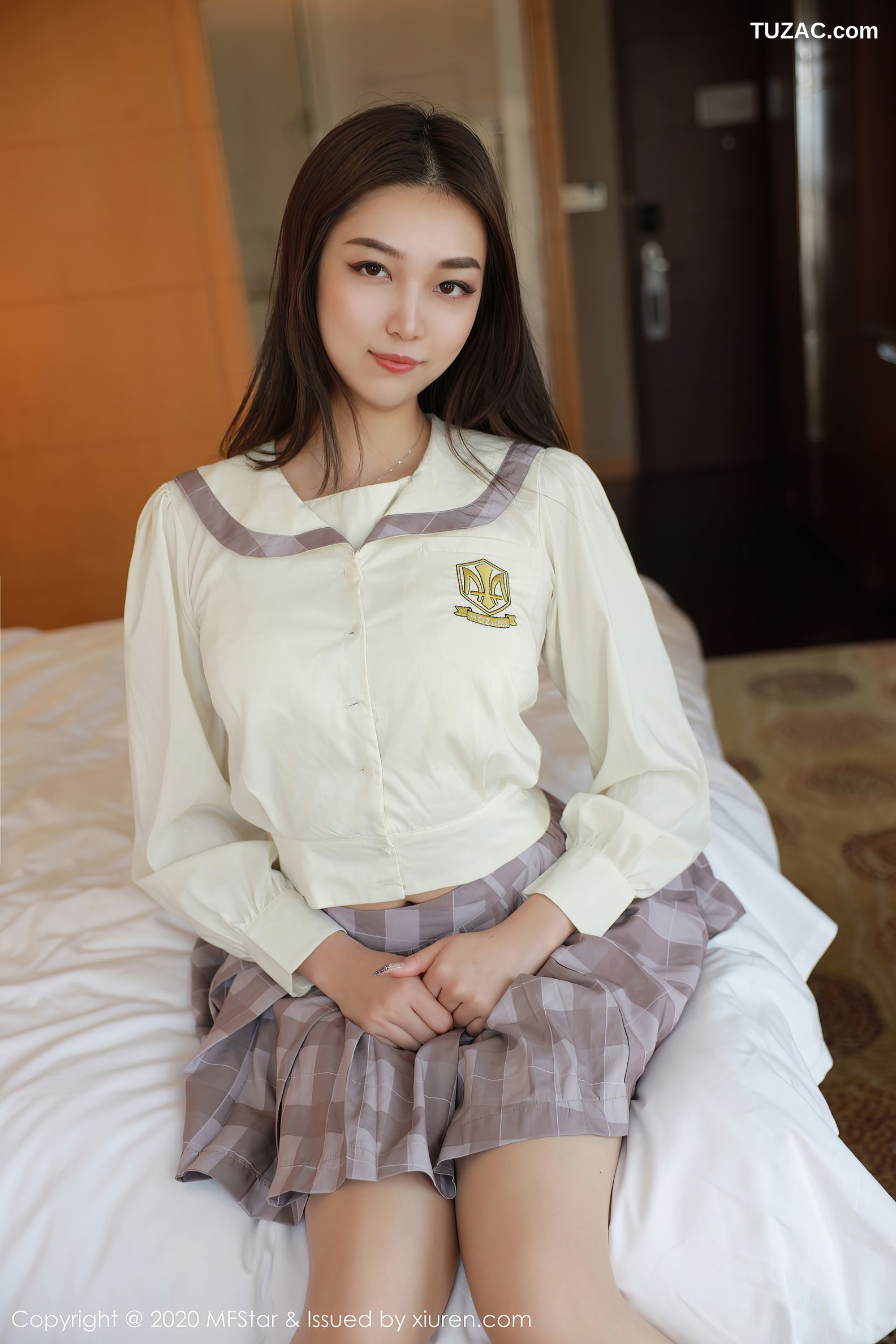 MFStar模范学院-399-郑颖姗-近期比较火的jk制服系列