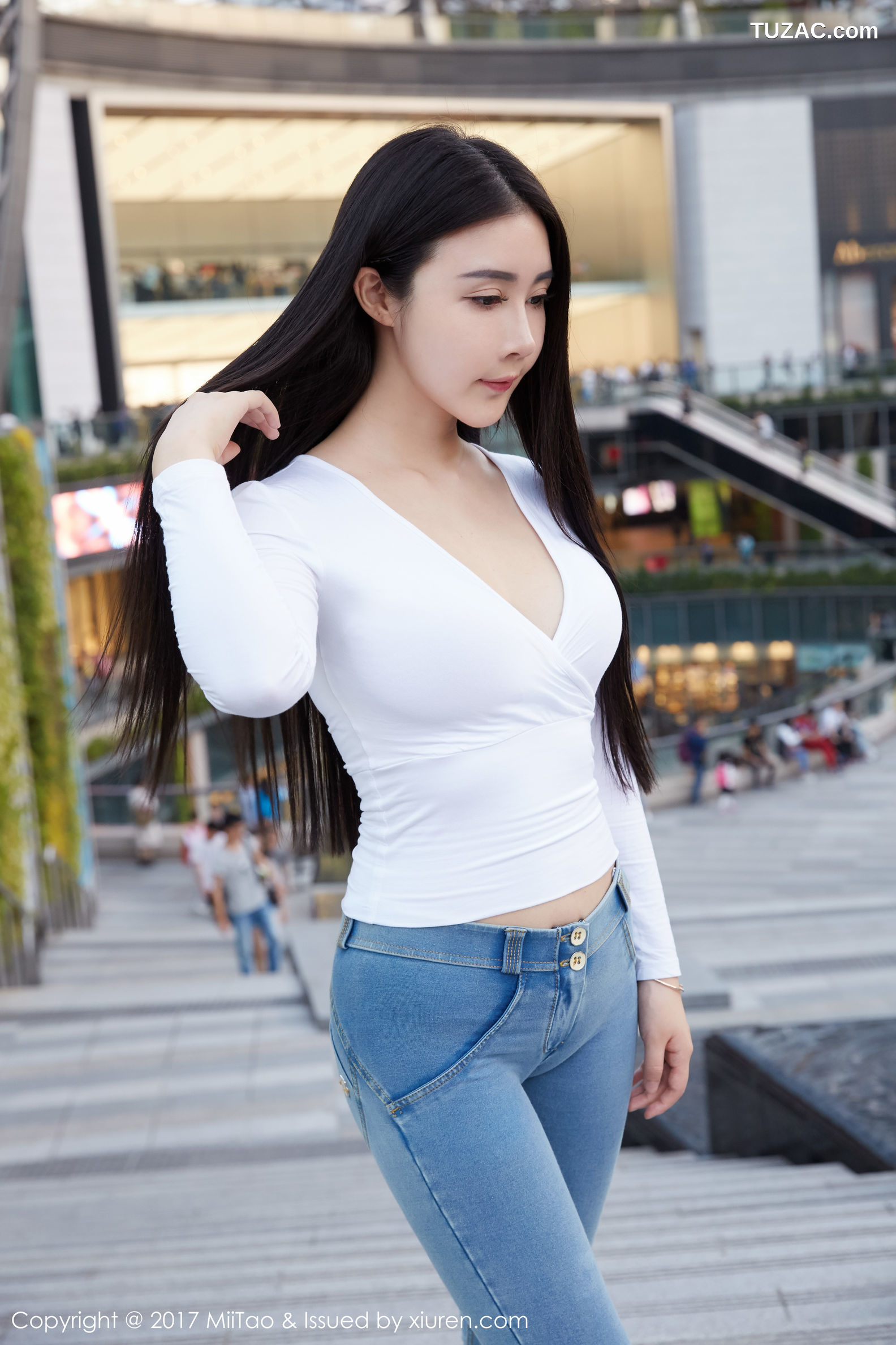 MiiTao蜜桃社-084-萱萱Cecilia-牛仔女神-街拍