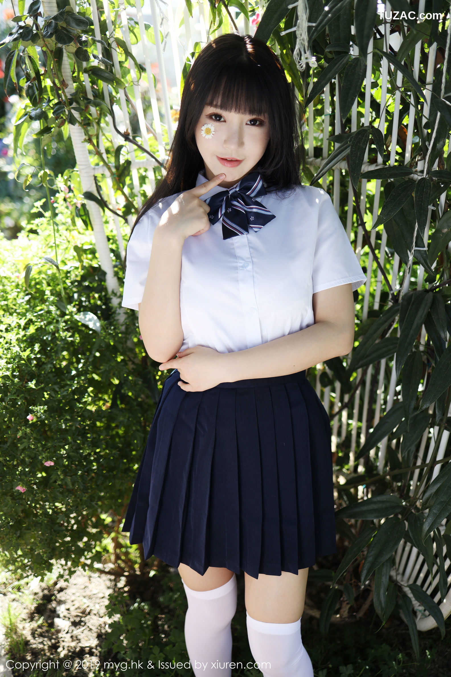 MyGirl美媛馆-394-朱可儿-《户外学院风学生装系列》-2019.10.09