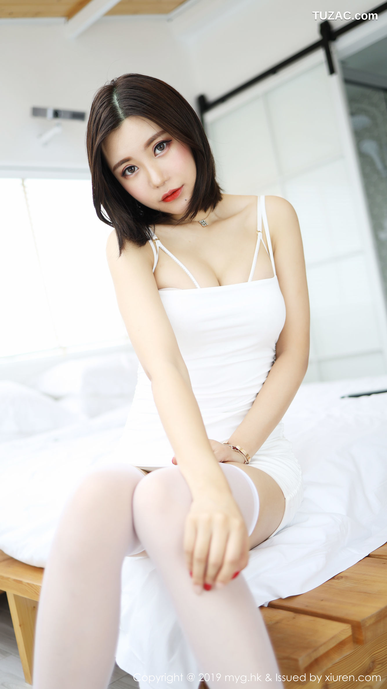MyGirl美媛馆-401-绮里嘉-《蕾丝镂空内衣的精妙与筒袜诱惑》-2019.11.04
