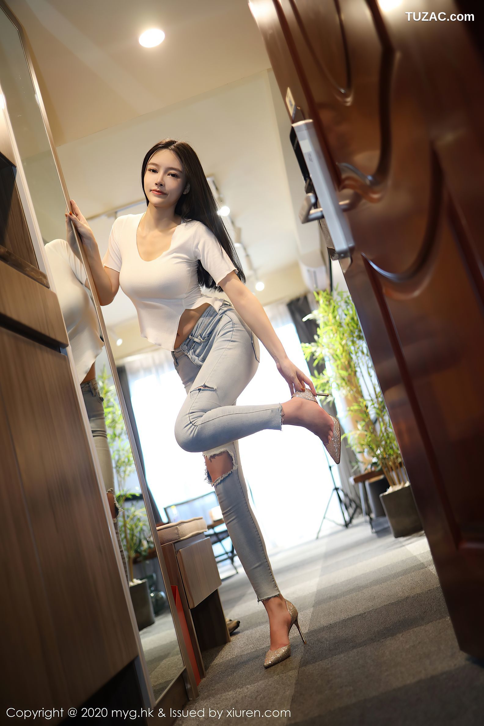 MyGirl美媛馆-459-唐琪儿-《修身牛仔裤勾勒的秀腿美臀》-2020.11.23