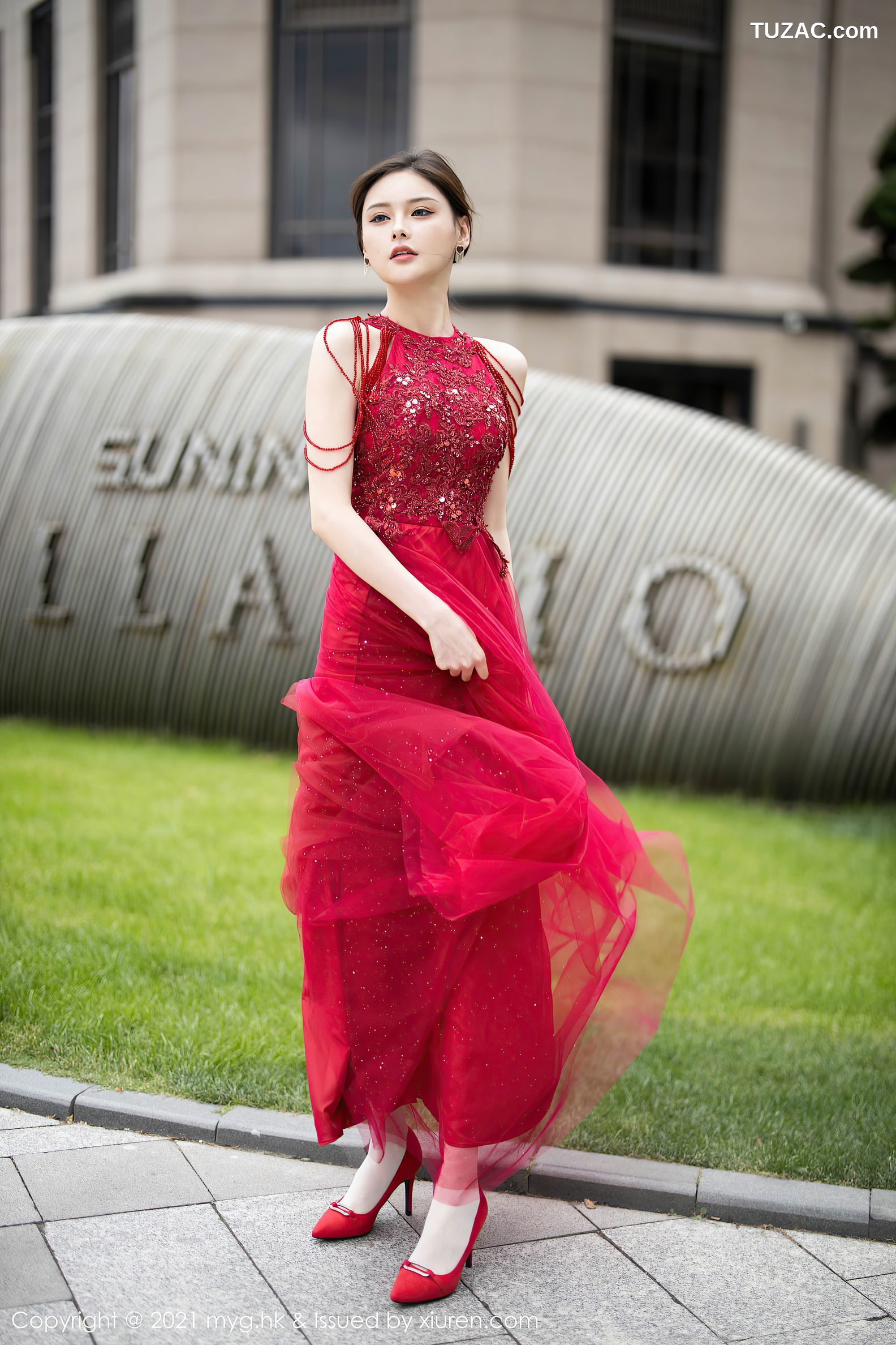 MyGirl美媛馆-560-小夕Juju-江浙沪旅拍红色长裙红内衣白丝吊带袜-2021.07.21