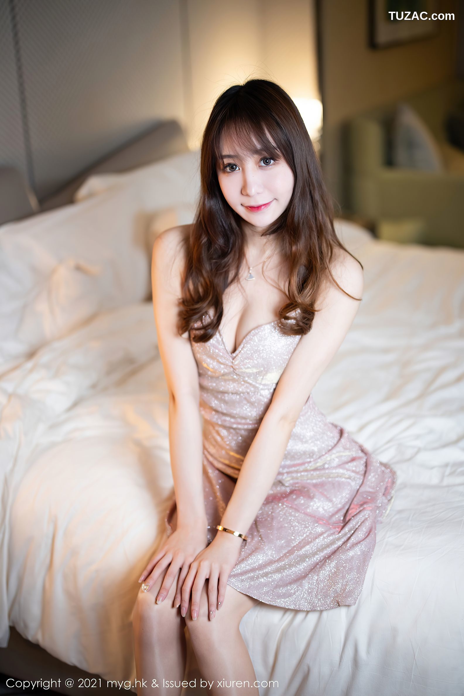 MyGirl美媛馆-577-水水er-白色低胸吊带裙超薄肉丝-2021.08.19
