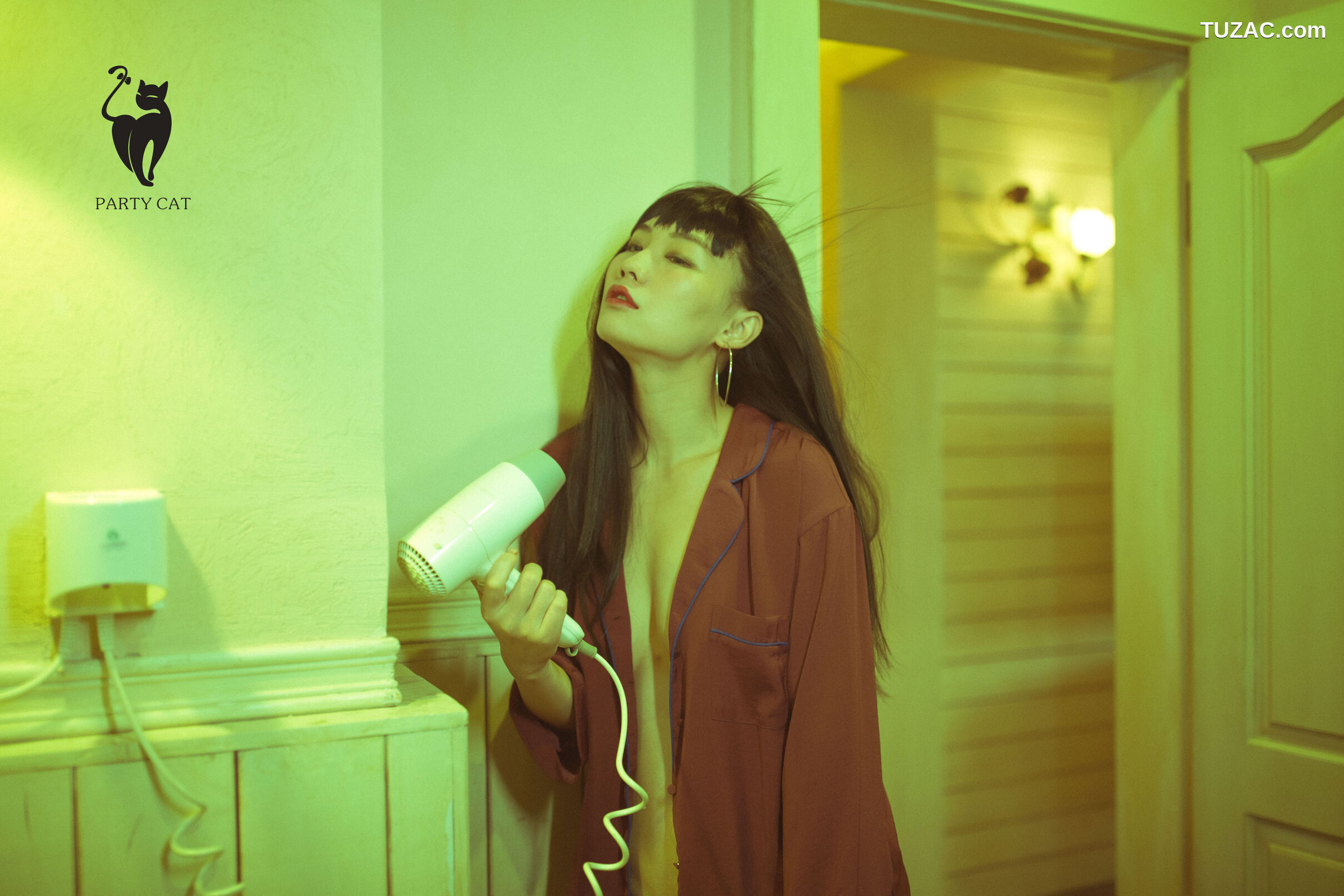 PartyCat轰趴猫-Vol.042-2018.01.12