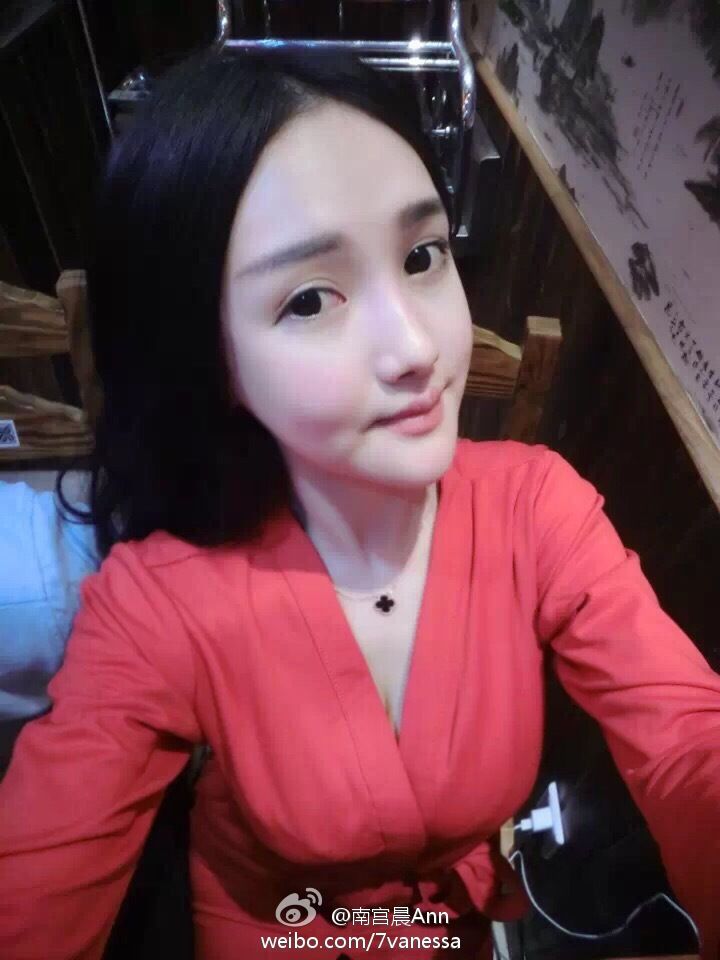 中国好胸器，微博女神南宫晨Anne[219P]