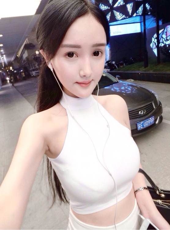 中国好胸器，微博女神南宫晨Anne[219P]