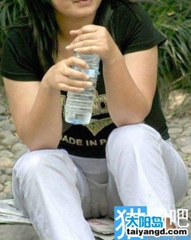 宅男福利 骆驼趾美女合集