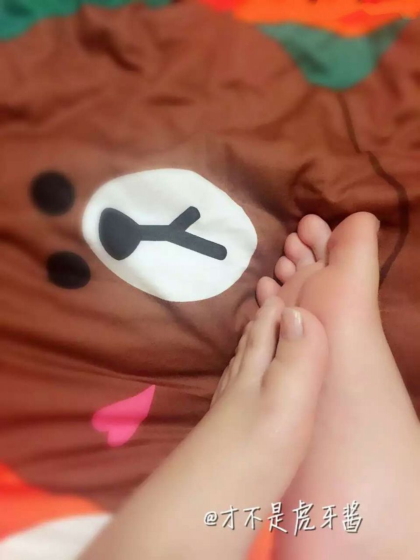 微博红人萝莉才不是虎牙酱VIP无圣光套图[211P]