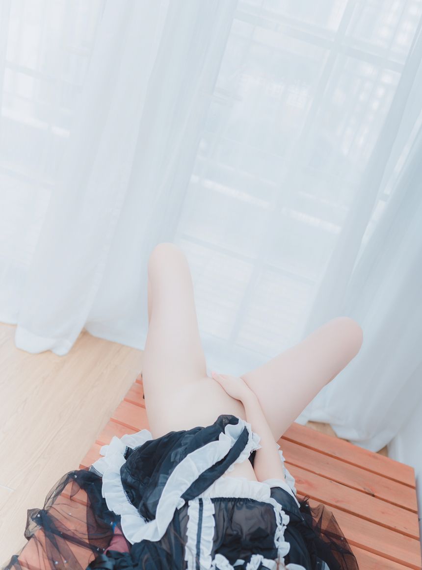 极品网络红人有喵酱暗修女无圣光套图[65P]