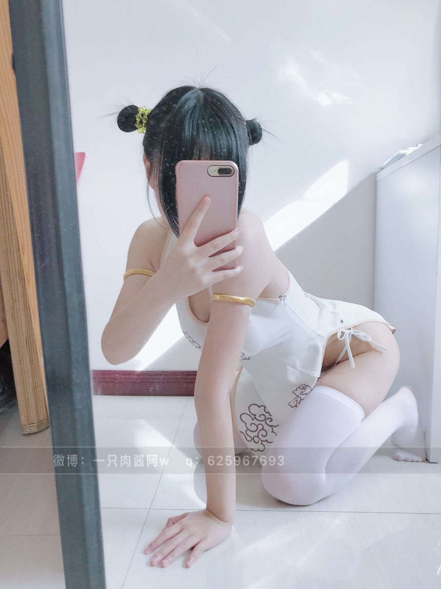 极品萝莉网红一只酱阿旗袍无圣光套图[118P]