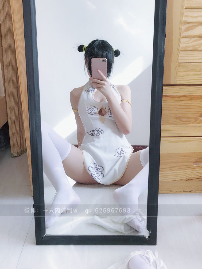 极品萝莉网红一只酱阿旗袍无圣光套图[118P]