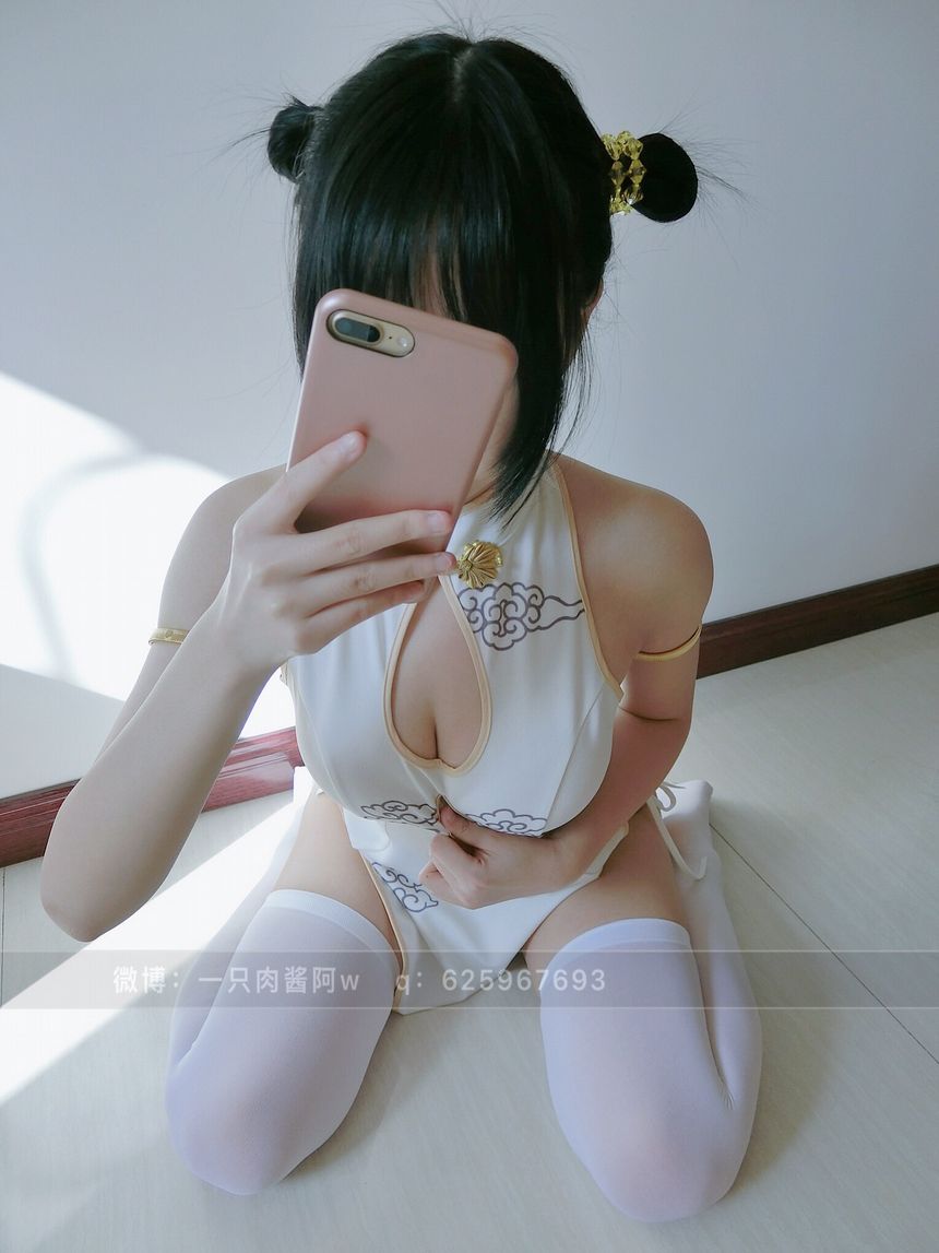 极品萝莉网红一只酱阿旗袍无圣光套图[118P]