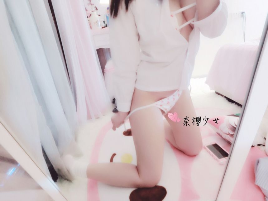 极品萝莉网红奈樱少女无圣光套图[91P]
