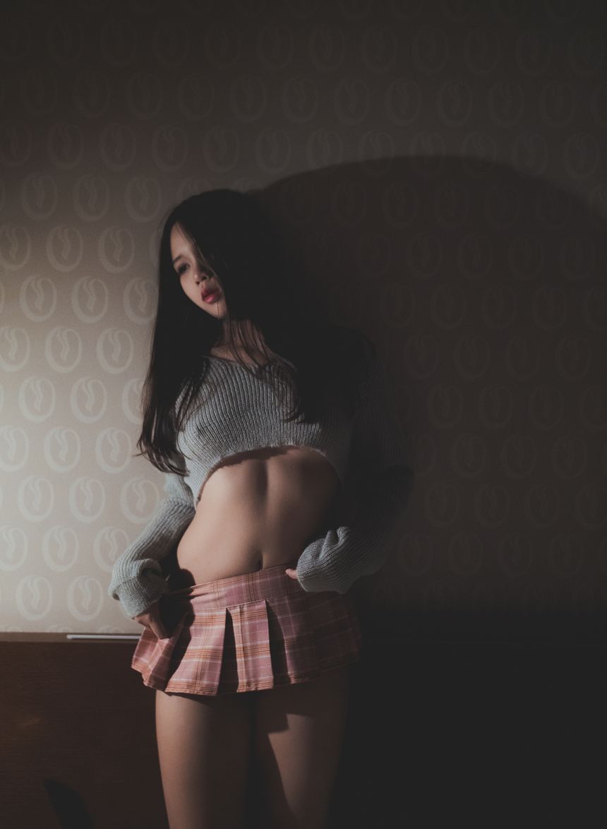 极品萝莉网红柚木写真品玉系列无圣光套图（三）[43P]