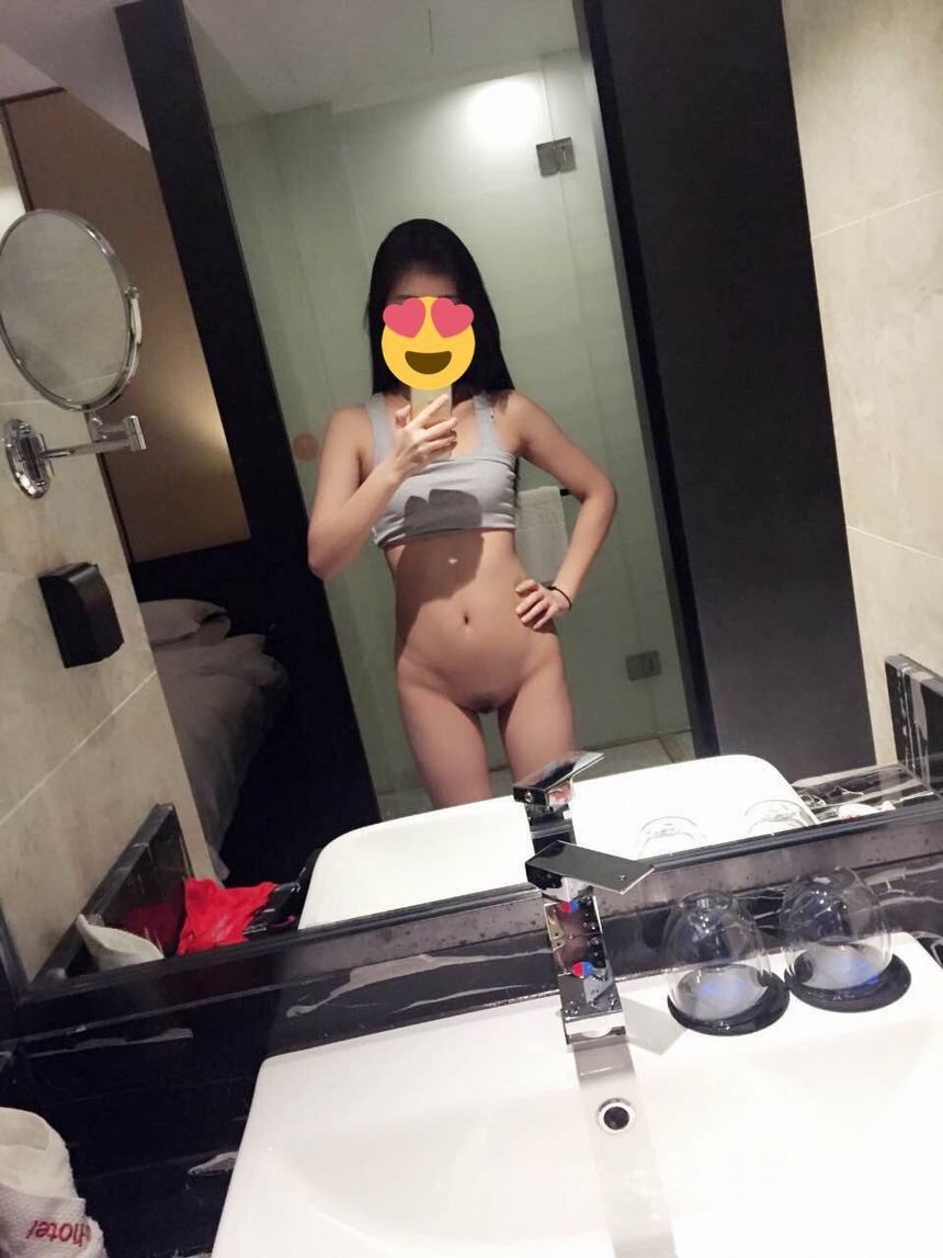 极品露出自拍合集无圣光套图（二十八）[68P]