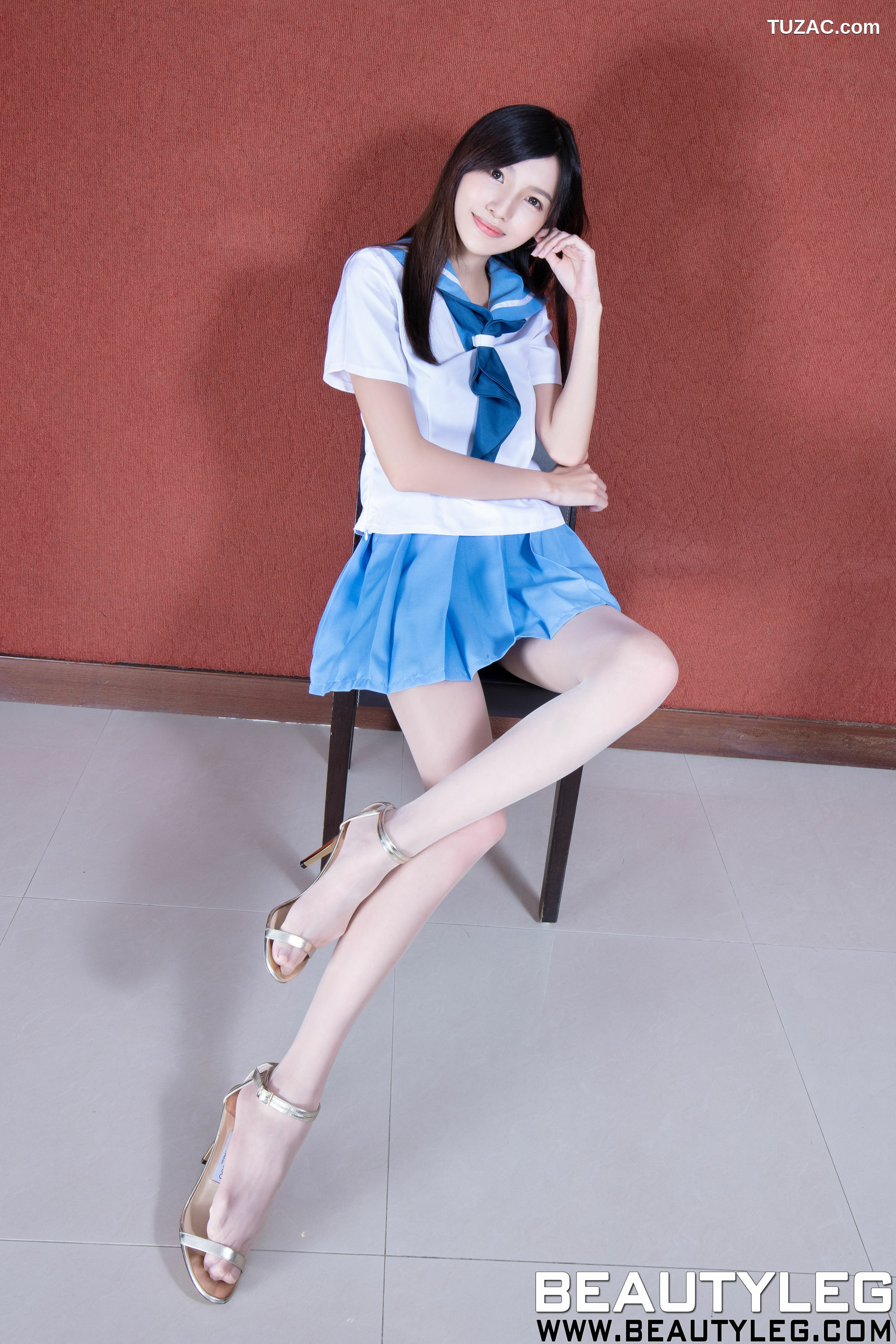 Beautyleg_腿模Lynn《3套制服美腿》 No.1680 写真集[48P]