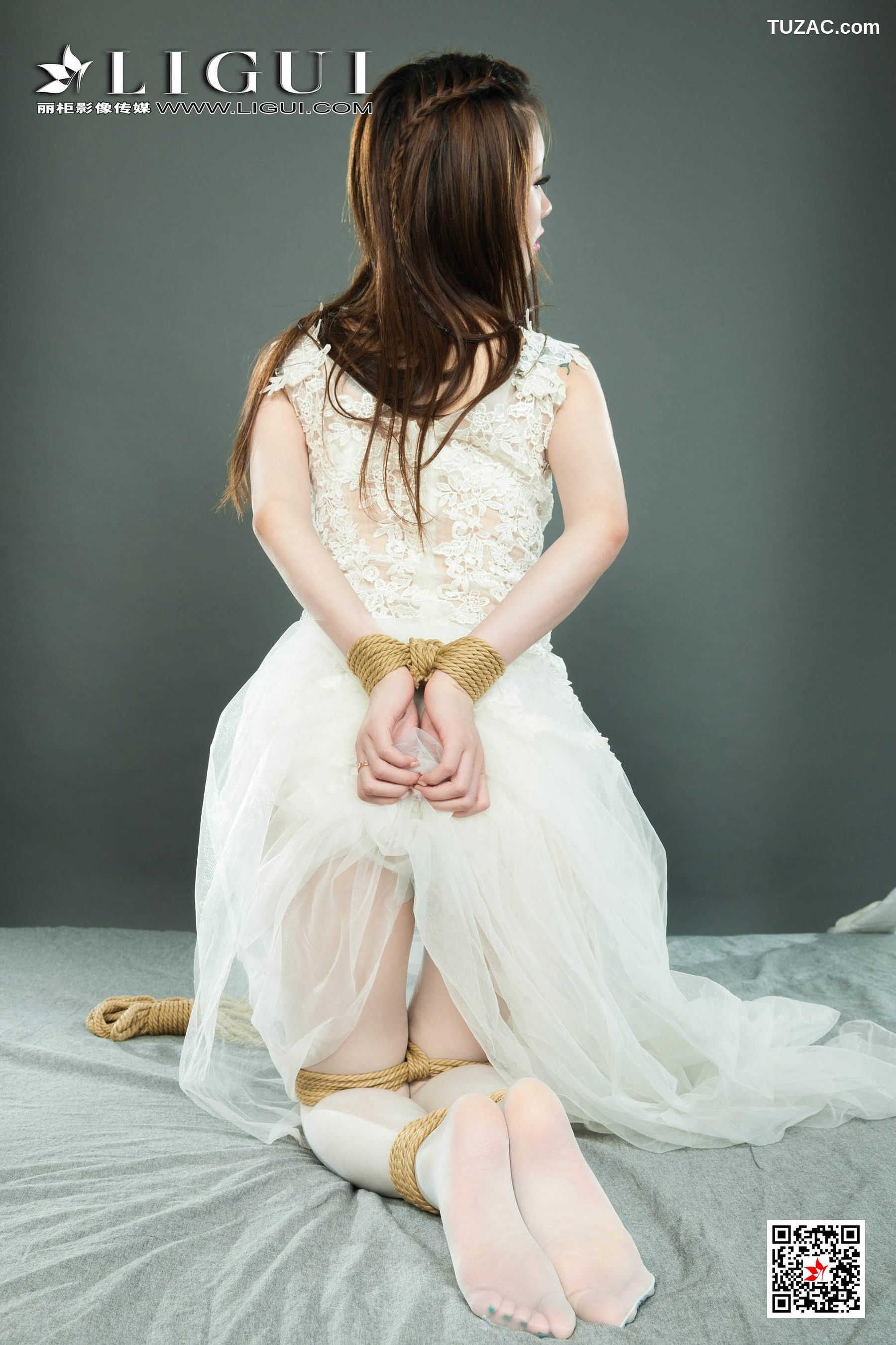 丽柜_ Model 天天 《蕾丝婚纱美束》 写真集[76P]