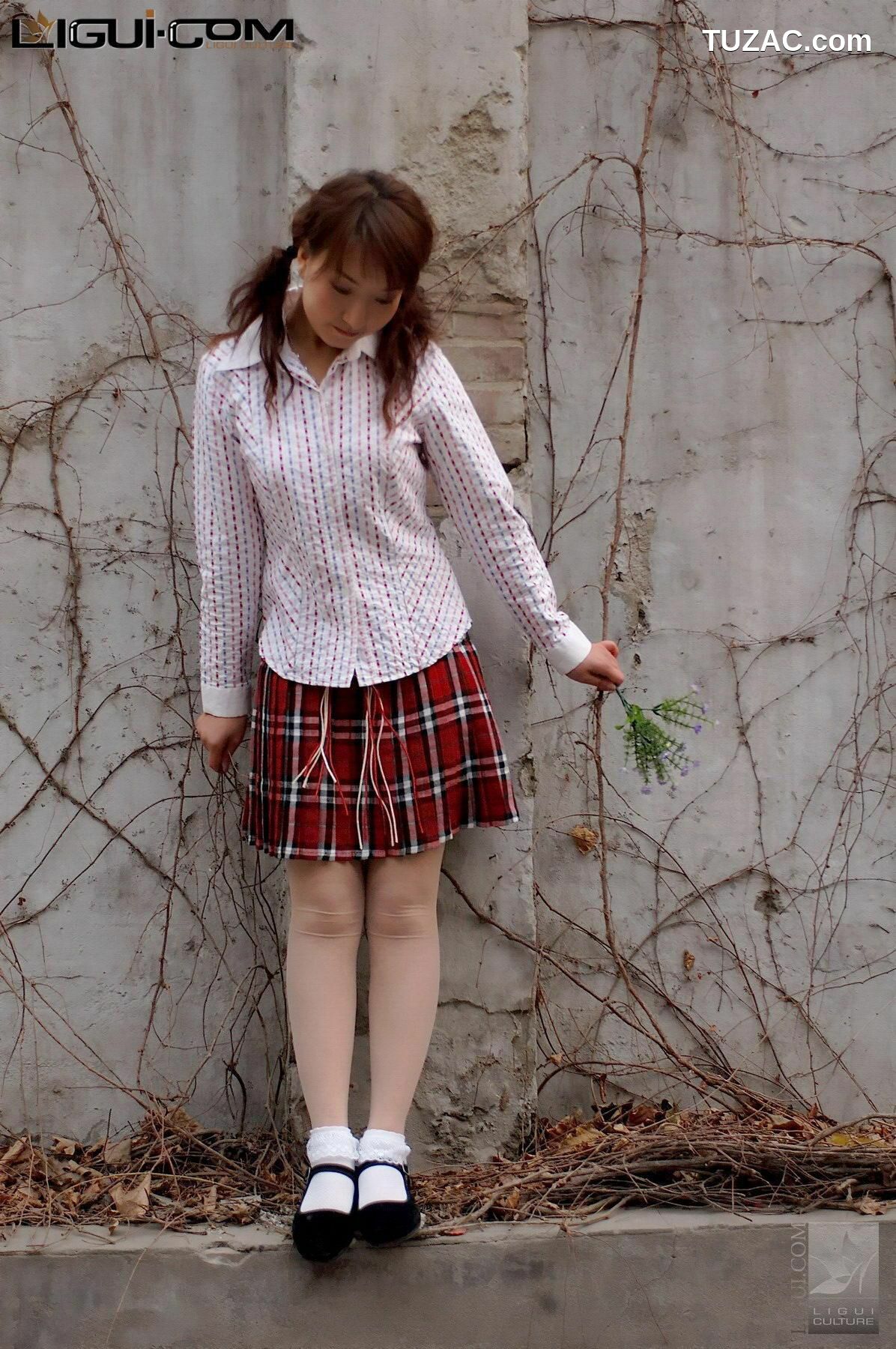 丽柜_ Model 英子《初恋布鞋女孩》丝足写真图片[70P]