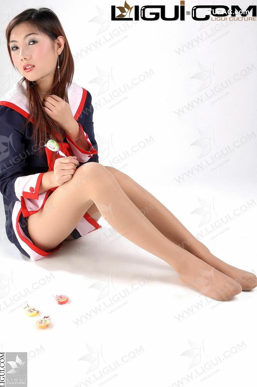丽柜_Model 丝丝《学生年代的青春幻想》 丝足写真图片[80P]