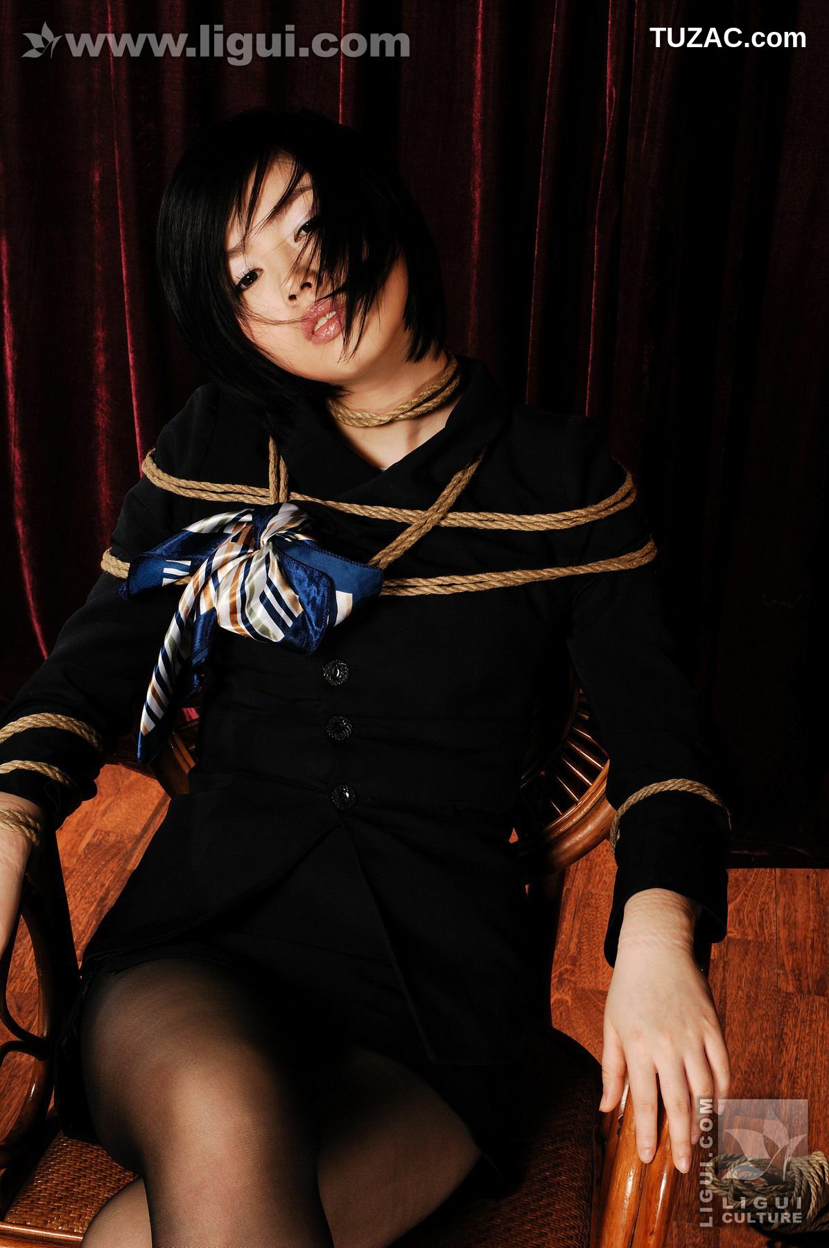 丽柜_Model 幕子《环环相扣女王沦为阶下囚！》 丝足写真图片[51P]