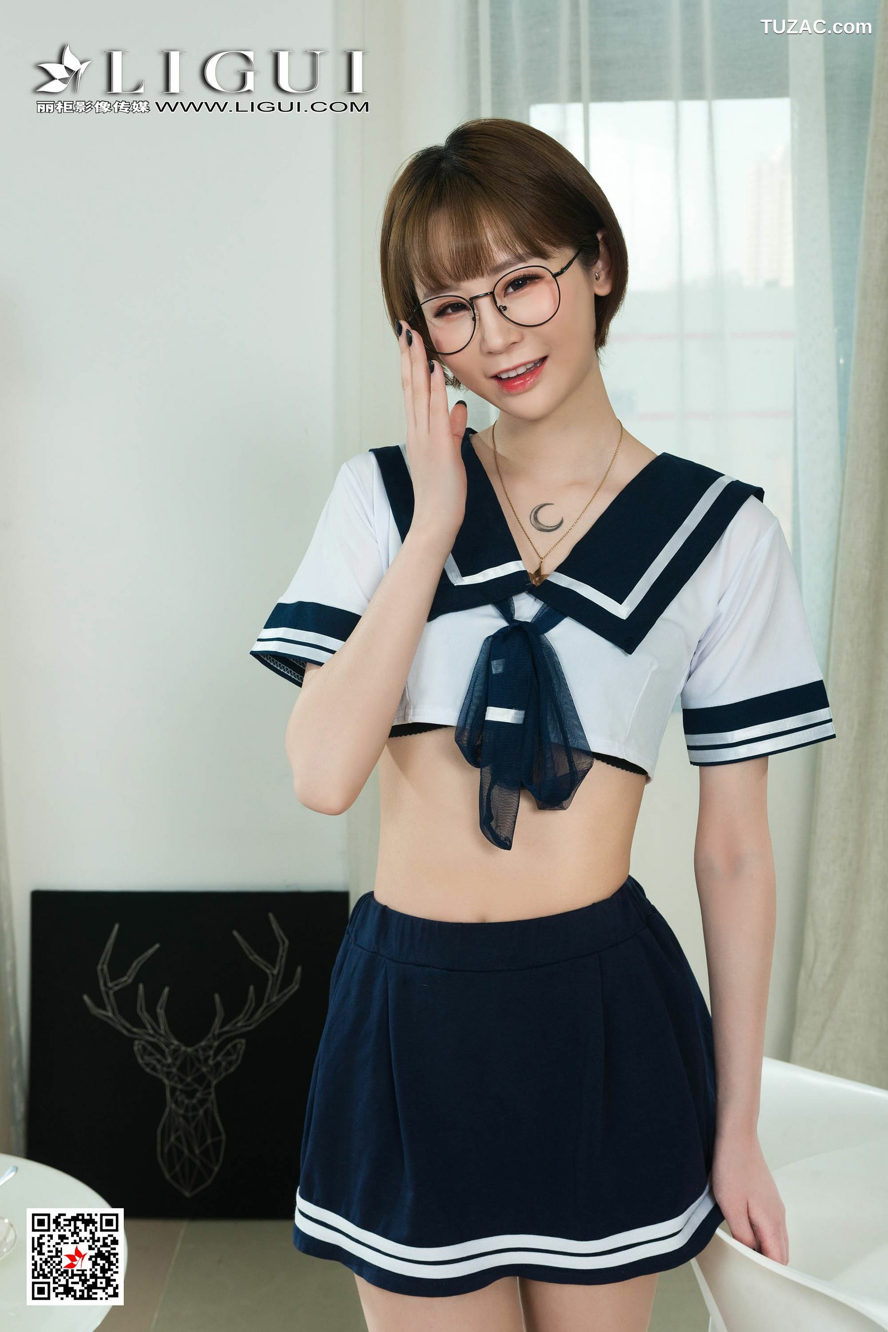 丽柜_Model 洋洋《水手服眼镜妹丝足》 网络丽人 写真集[63P]