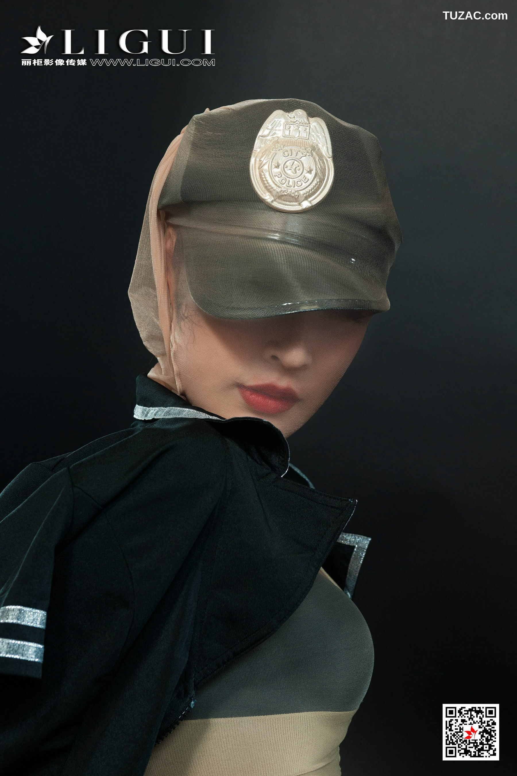 丽柜_Model 雪糕《女警丝足镣铐调教系列》 写真集[86P]