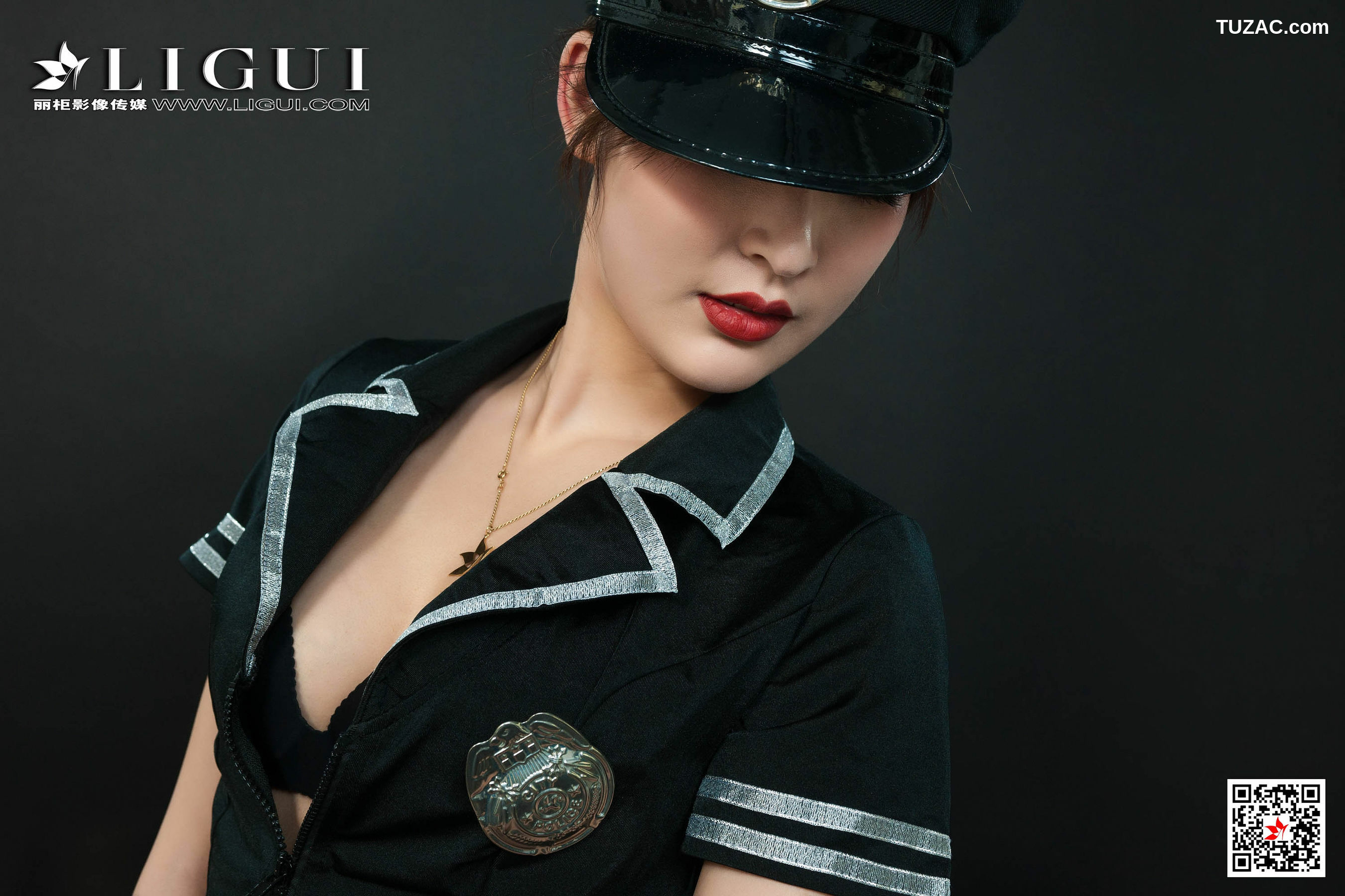 丽柜_Model 雪糕《女警丝足镣铐调教系列》 写真集[86P]