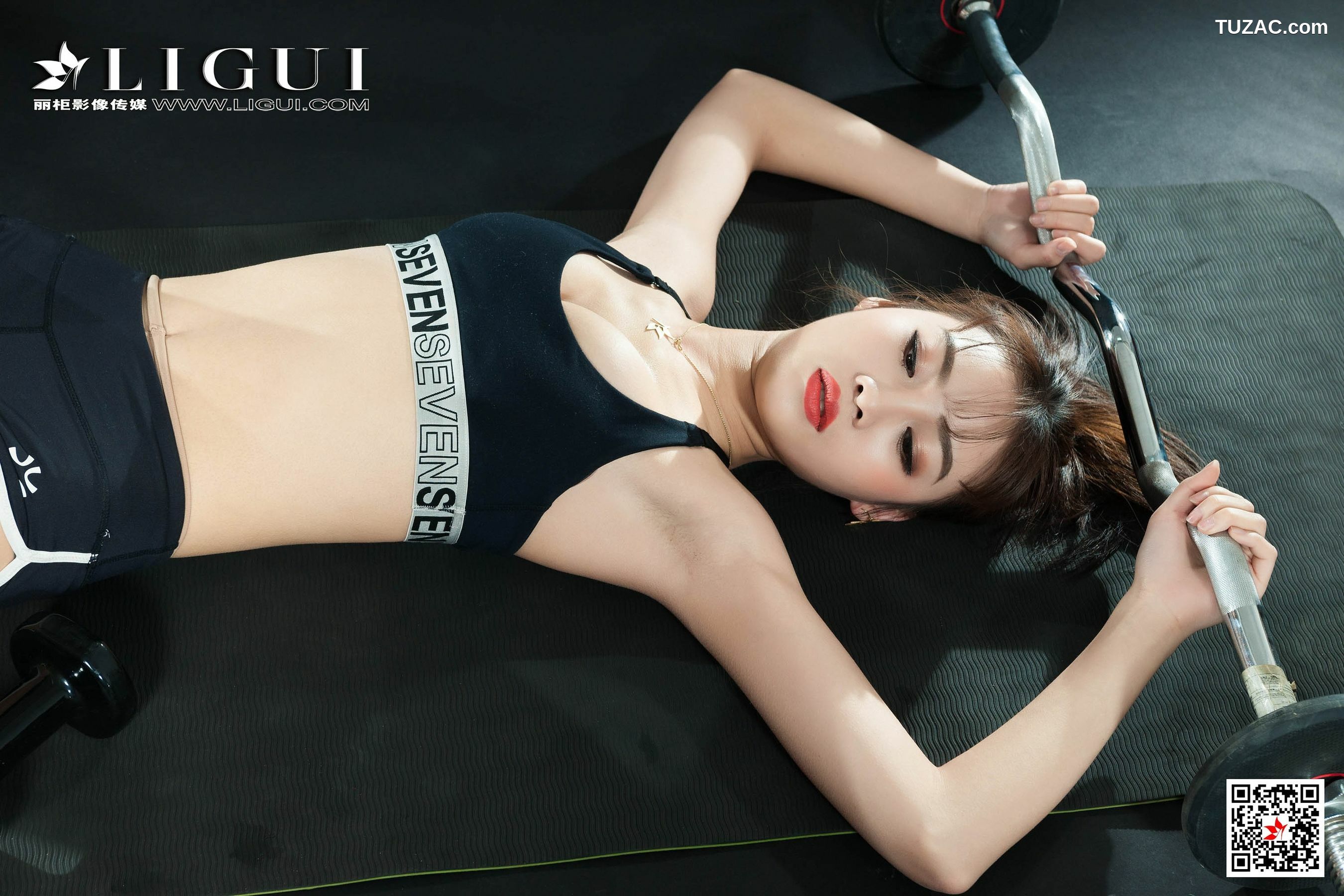 丽柜_腿模Xilly《健身丝足》 写真集[64P]